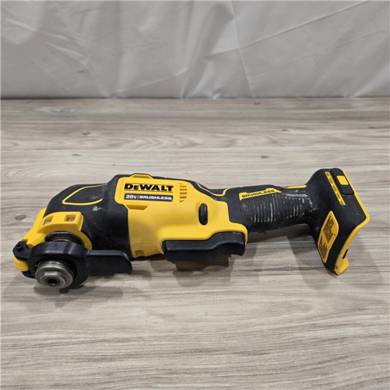 AS-IS DEWALT ATOMIC 20V MAX Cordless Oscillating Multi Tool (Tool Only)