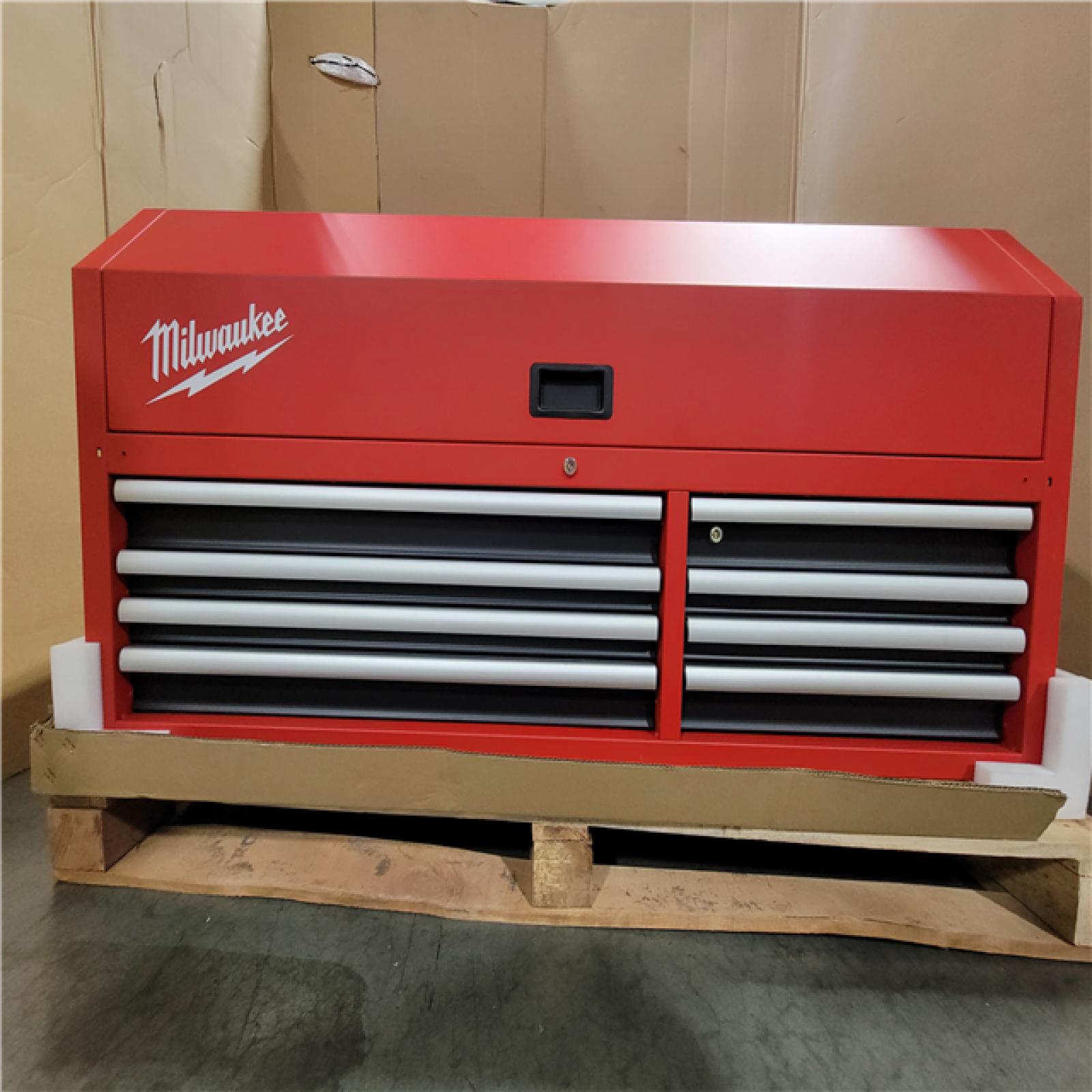 CALIFORNIA AS-IS MILWAUKEE HIGH CAPACITY INDUSTRIAL 8-DRAWER