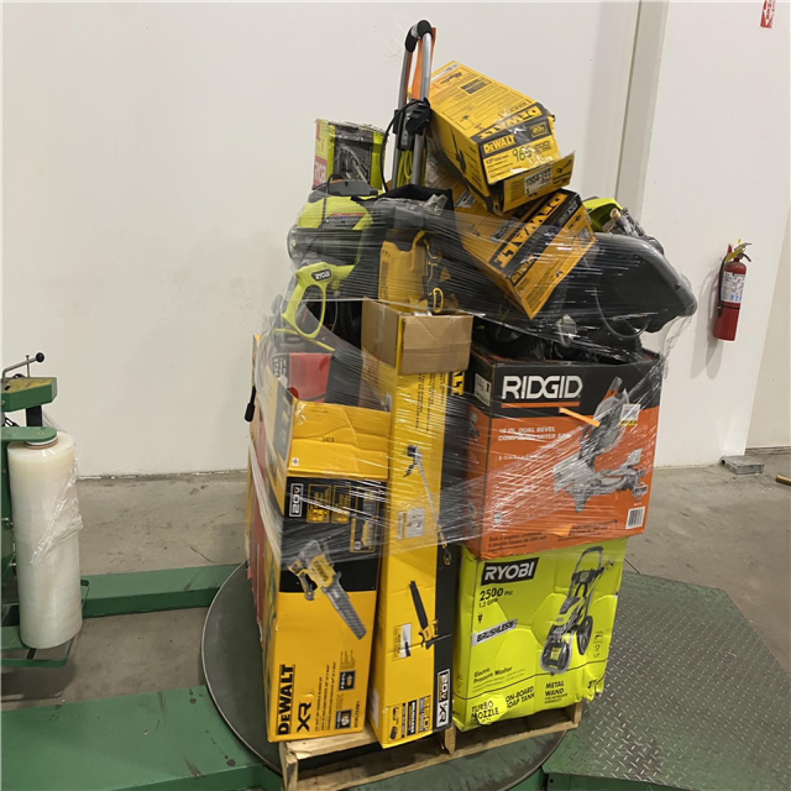 Dallas Location - As-Is Tool Pallet