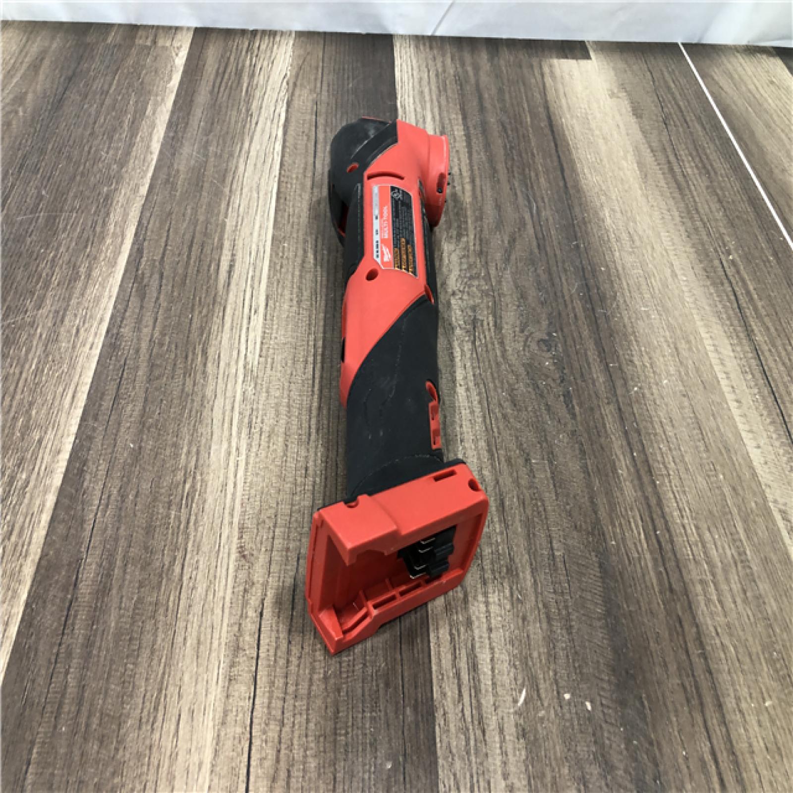 AS-IS Milwaukee FUEL 18V Lithium-Ion Cordless Brushless Oscillating Multi-Tool (Tool-Only)