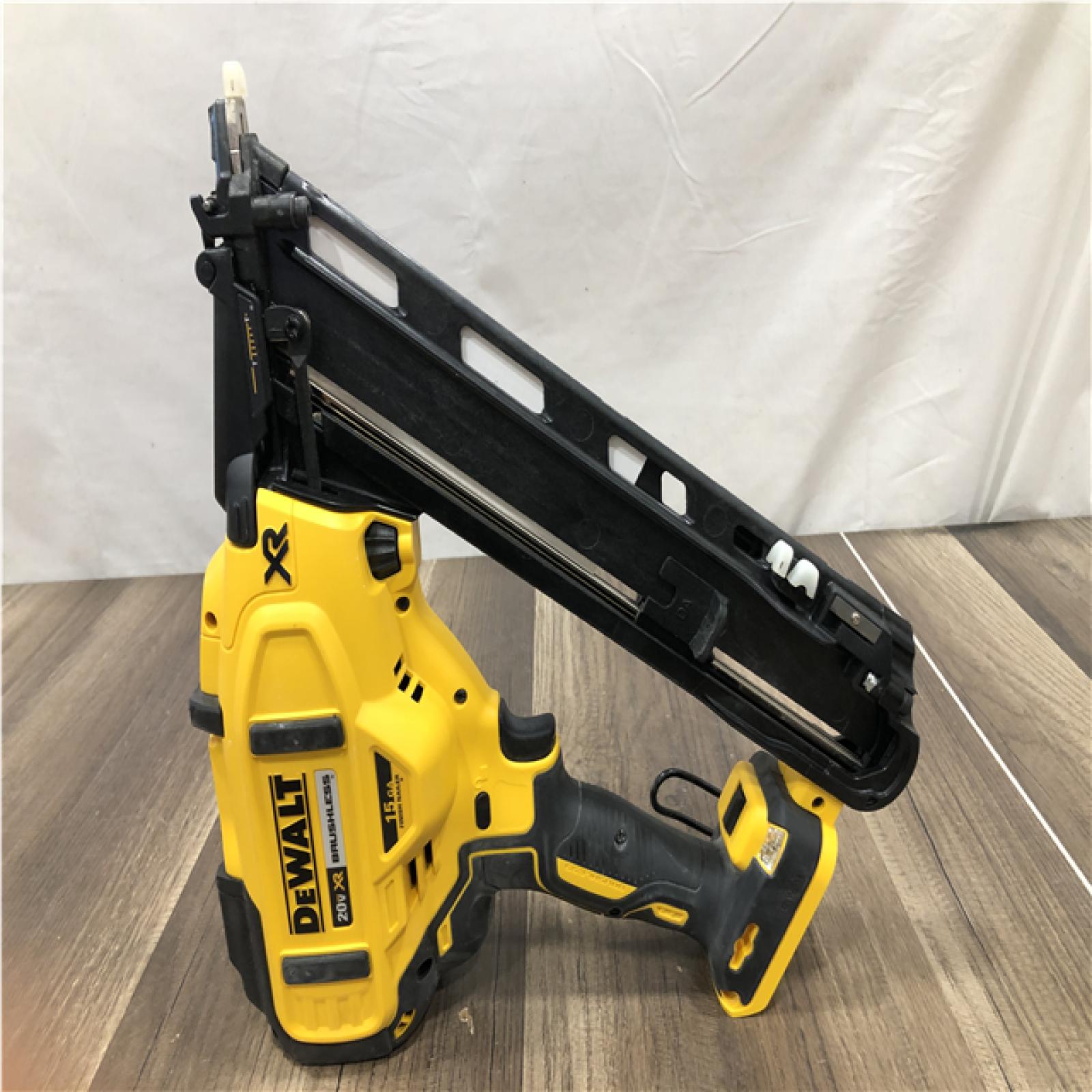 AS-IS DEWALT Cordless 20V MAX XR Angled Finish Nailer (Tool Only)