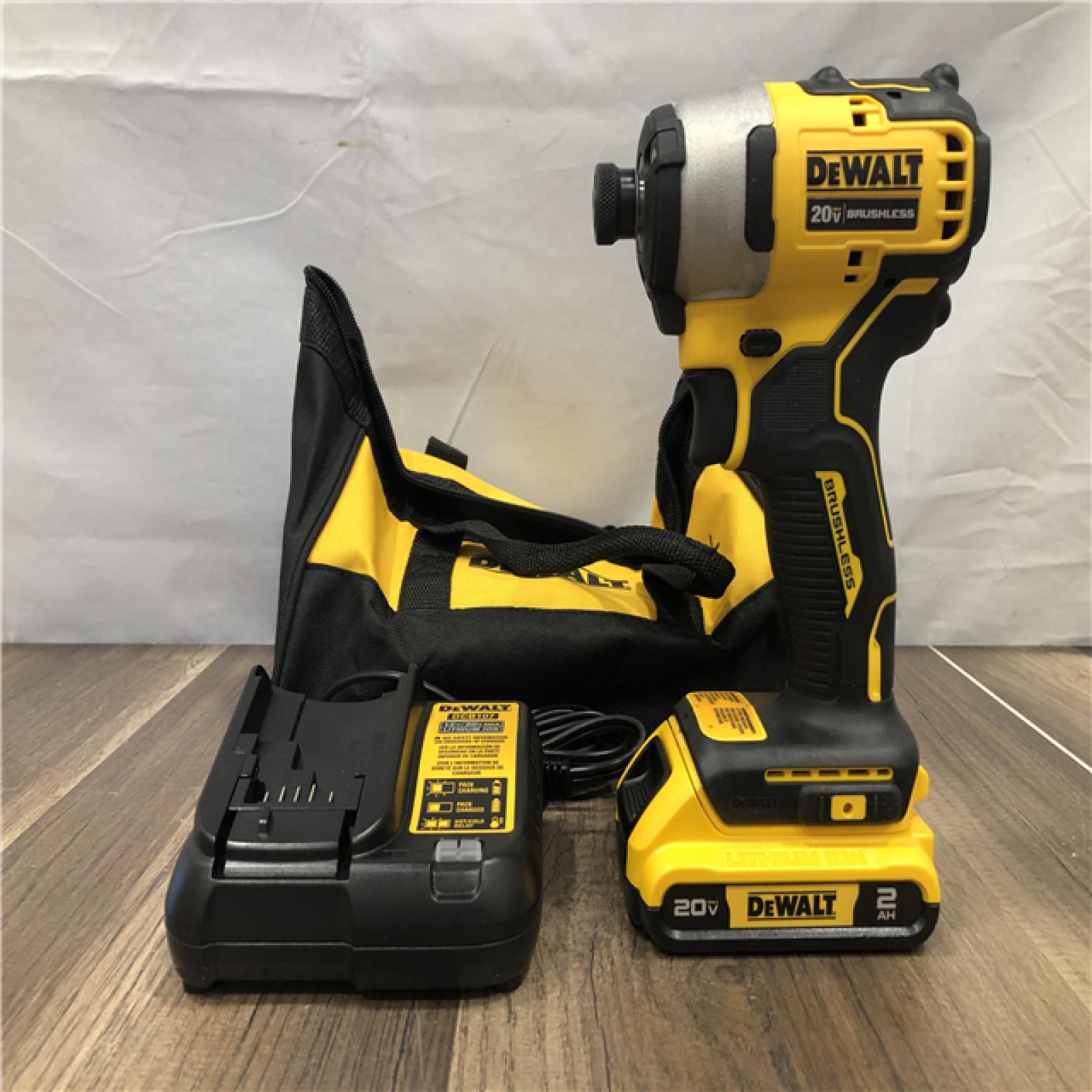 AS-IS DEWALT Atomic 20V Max Lithium-Ion Brushless Cordless Compact 1/4 in. Impact Driver Kit