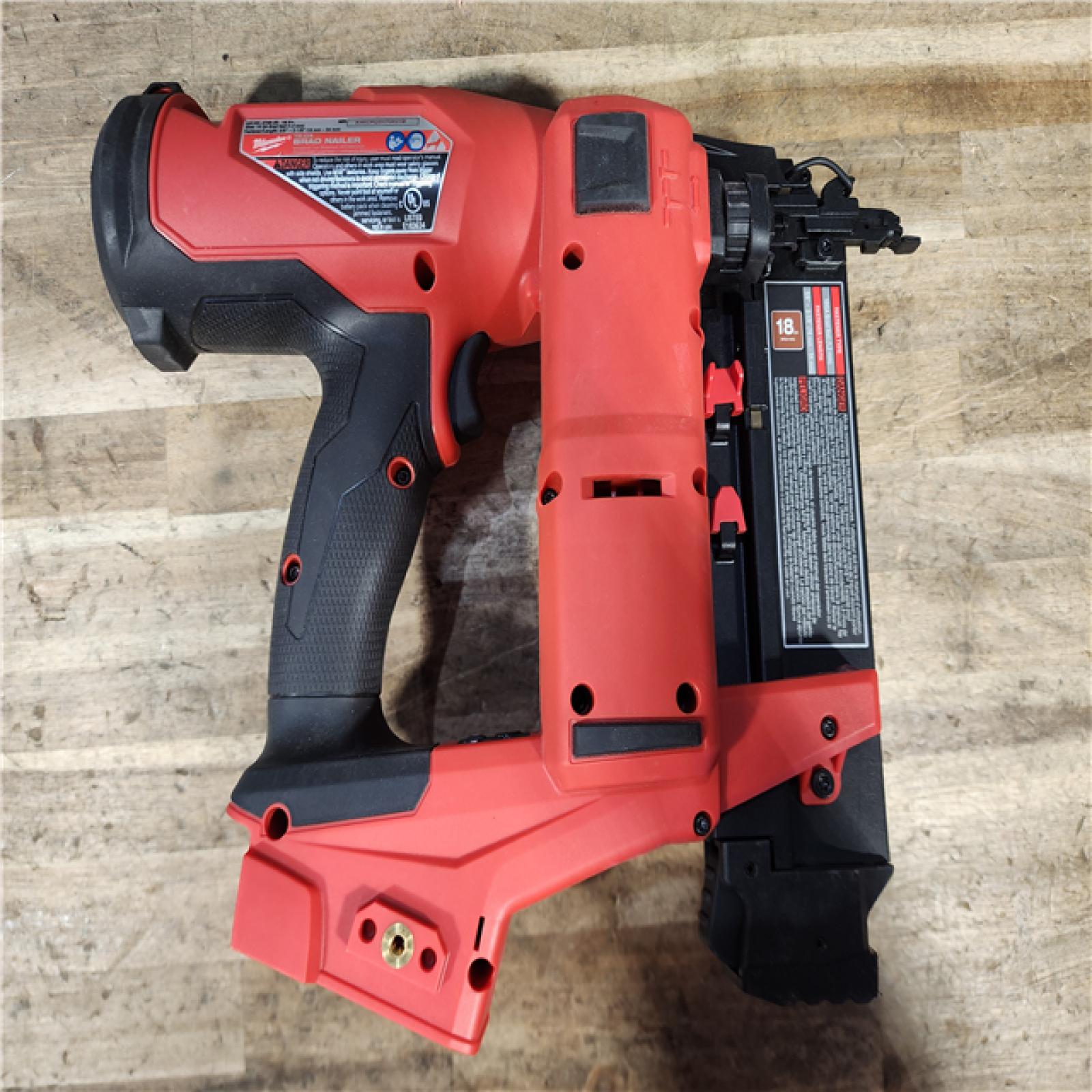 HOUSTON LOCATION - AS-IS Milwaukee FUEL 18-Volt Lithium-Ion Brushless Cordless Gen II 18-Gauge Brad Nailer (Tool-Only)