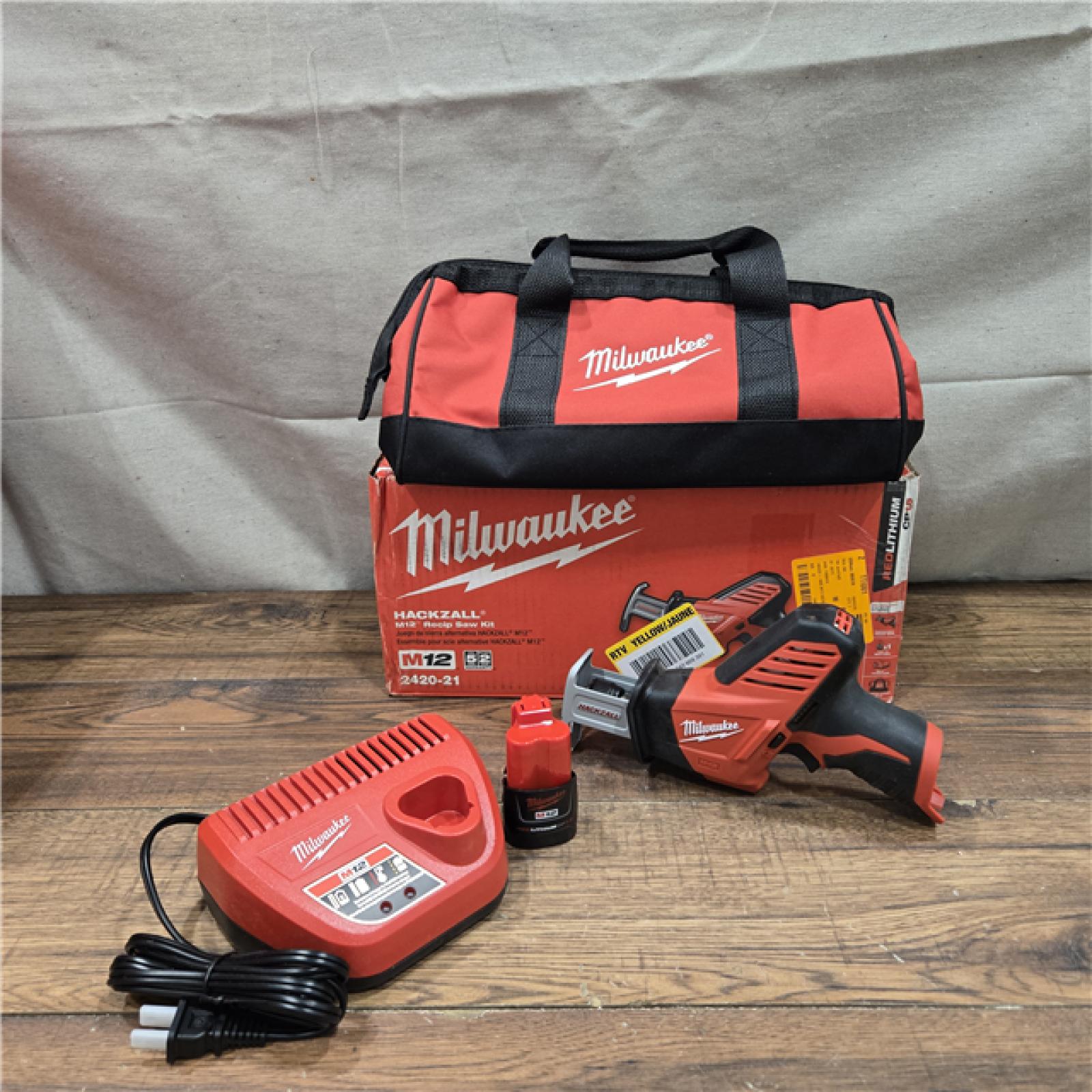 AS-IS Milwaukee 2420-21 - M12 Fuel Hackzall 1/2  12V 1.5Ah Cordless Straight Handle Reciprocating Saw Kit