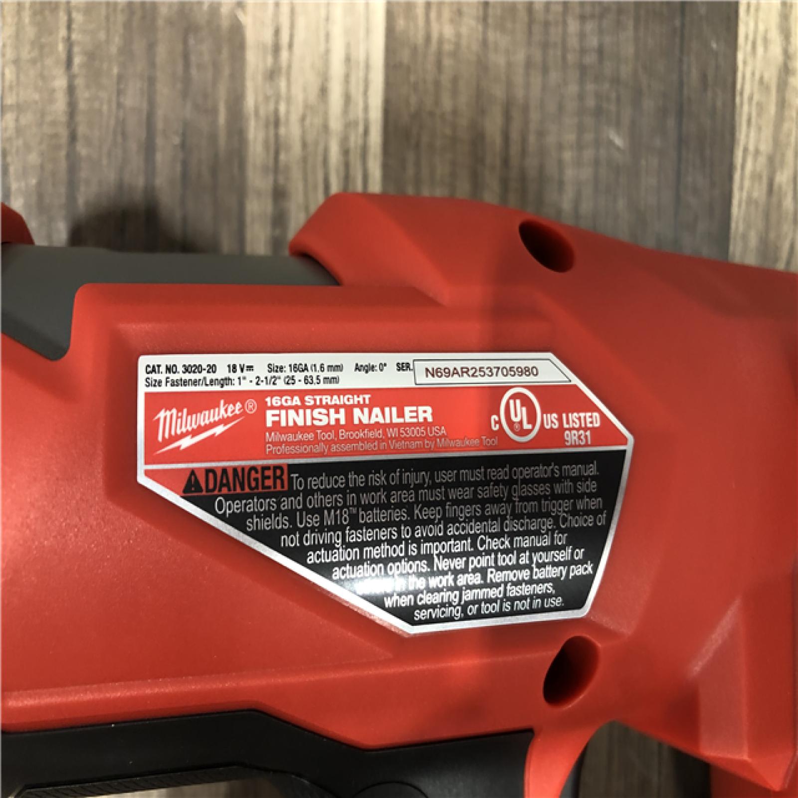 AS-IS Milwaukee FUEL 18-Volt Lithium-Ion Brushless Cordless Gen ll 16-Gauge Straight Finish Nailer (Tool Only)