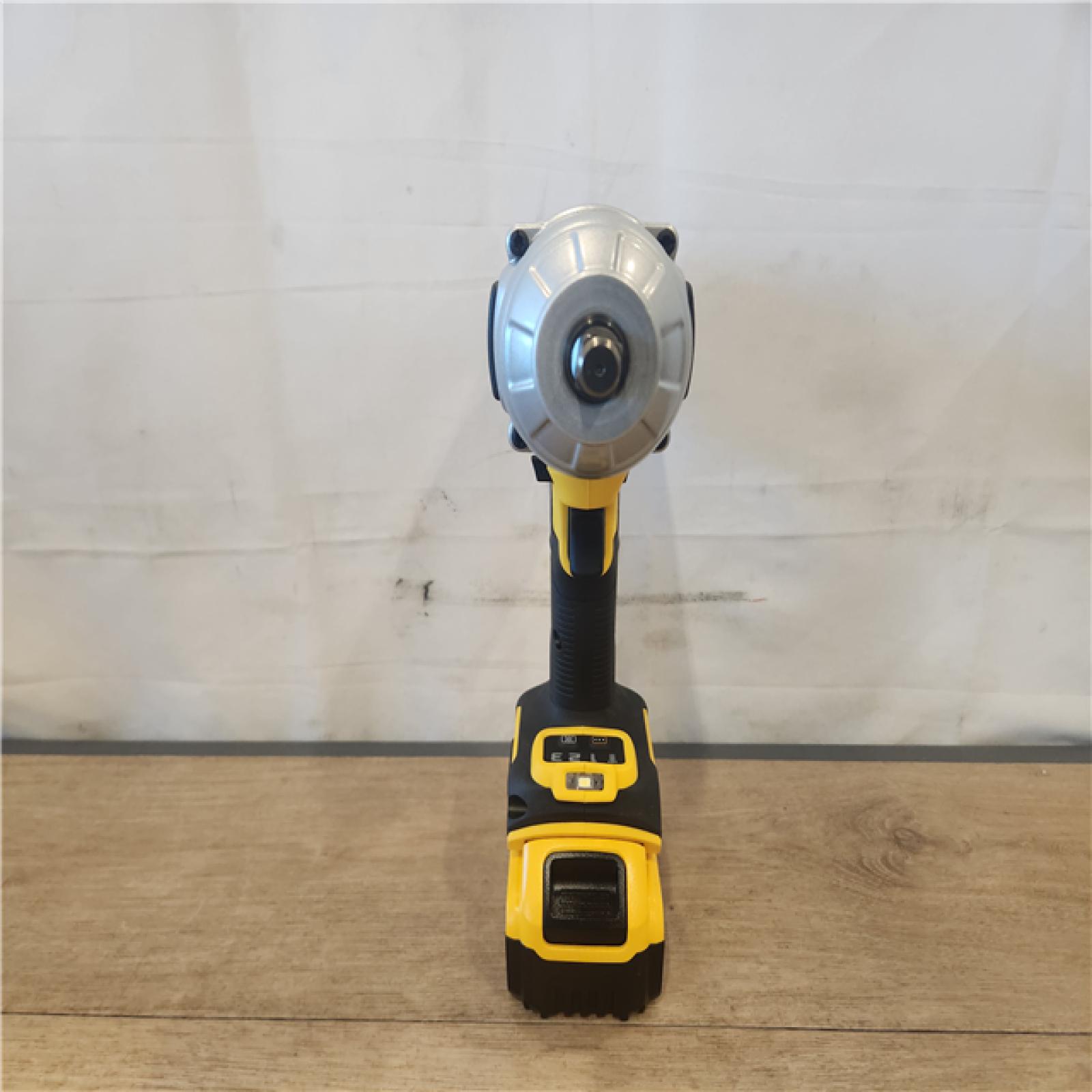 AS-IS- DEWALT 20V MAX Lithium-Ion Cordless 1/2 in. Impact Wrench Kit