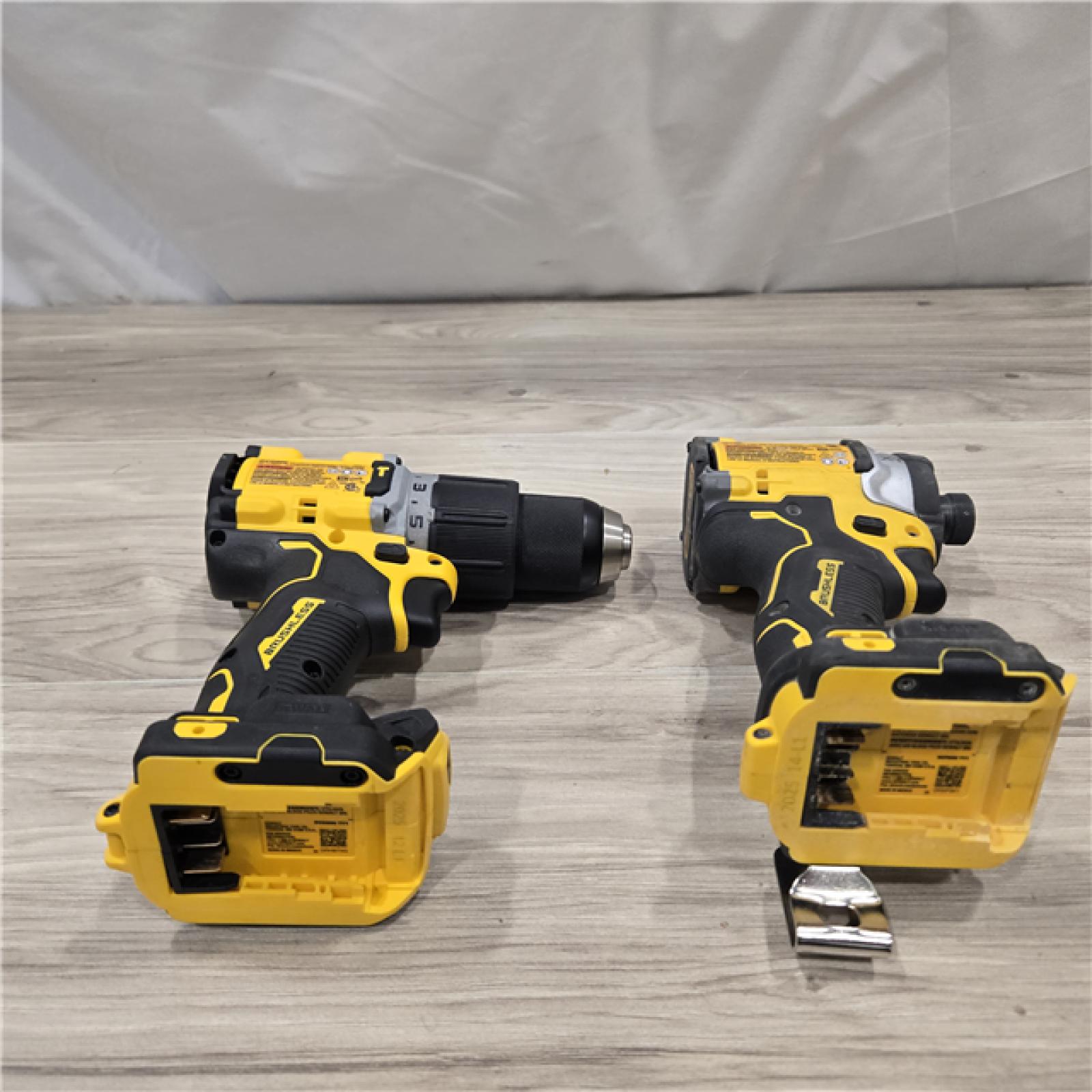 AS-IS DeWalt 20V XR Lithium-Ion Cordless 2-Tool Combo Ki