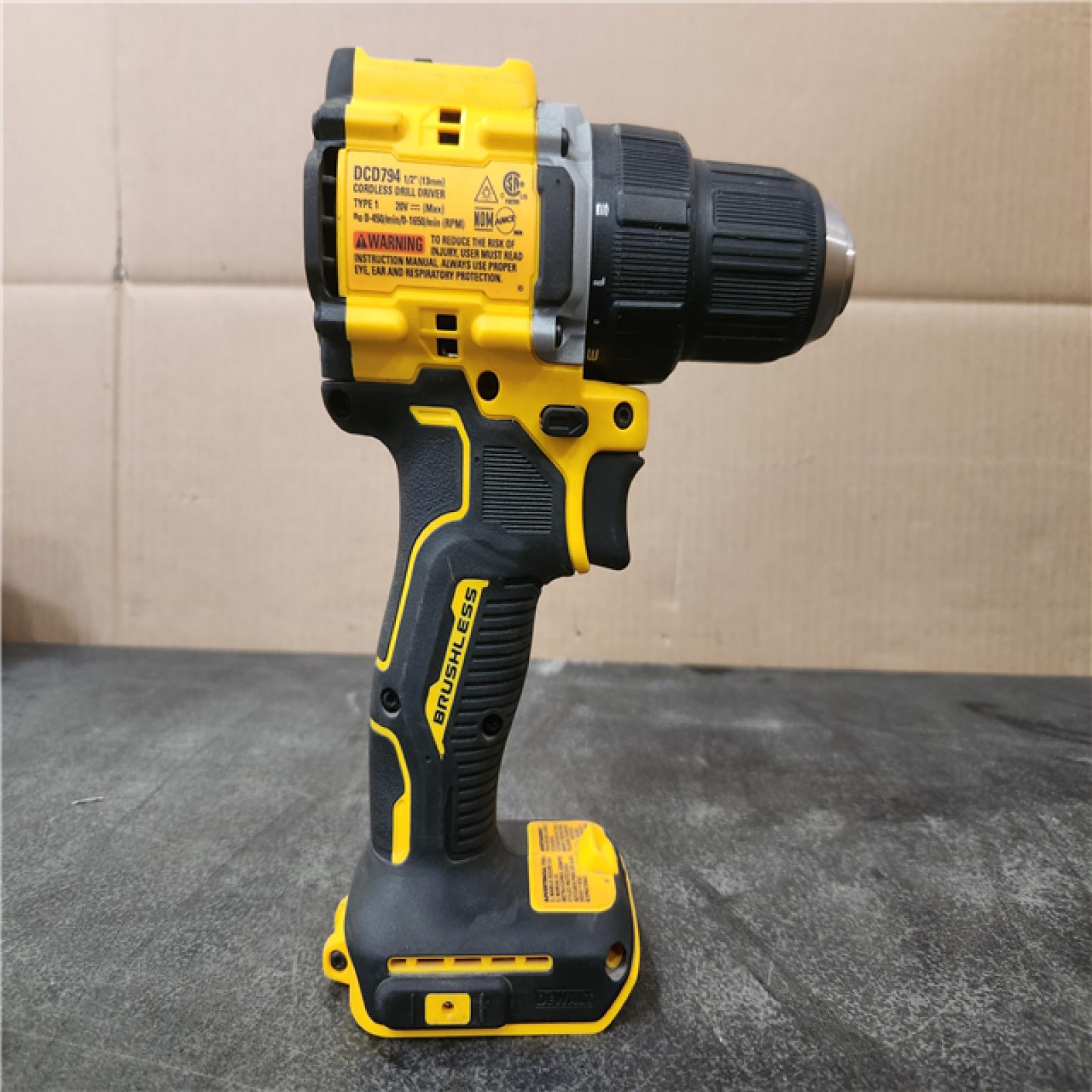 Phoenix LIKE NEW DEWALT ATOMIC 20-Volt MAX Brushless Cordless 1/2 in. Drill Driver (Tool-Only)