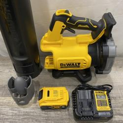AS-IS DEWALT 20V MAX* XR Brushless Cordless Handheld Blower Kit