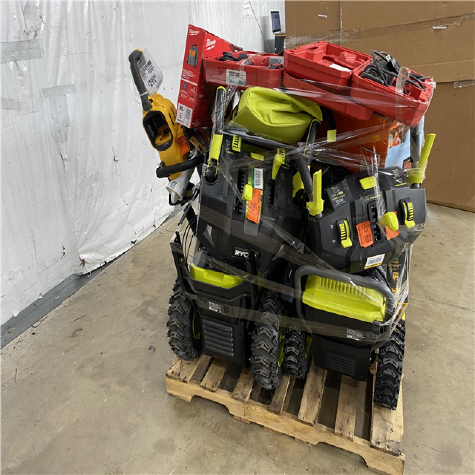 Houston Location AS IS - Tool Pallet