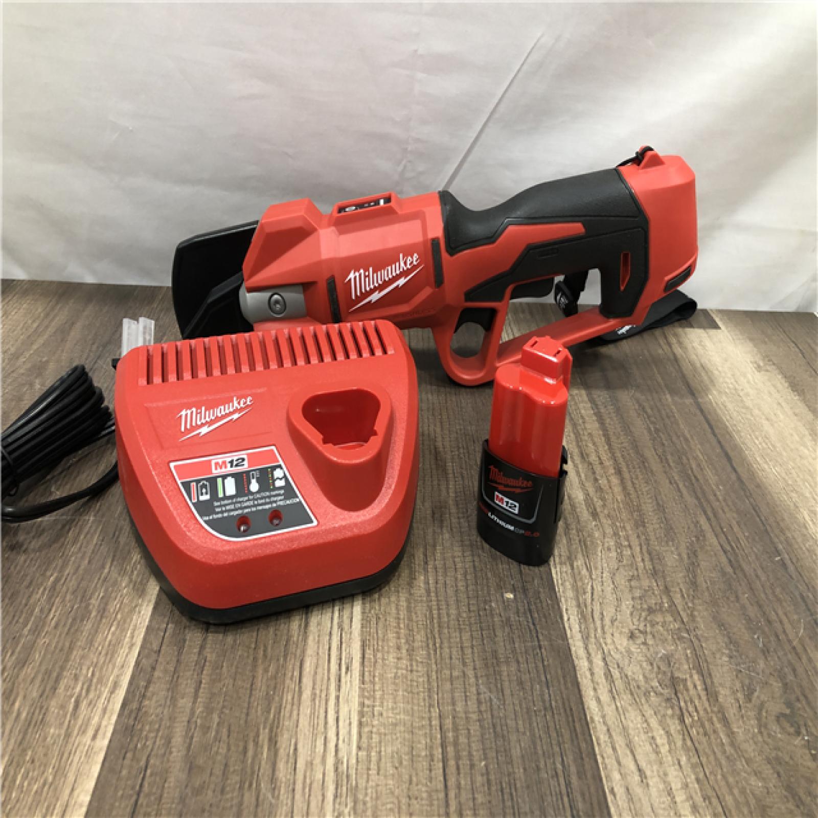 AS-IS Milwaukee 12V Cordless Brushless Pruner Shears Kit W/ 2.0 Ah Battery & Charger