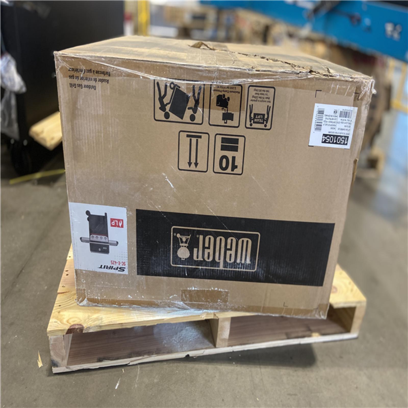 DALLAS LOCATION - Weber Spirit SC-E-425 4-Burner Propane Gas Grill in Black with Crafted Griddle Insert