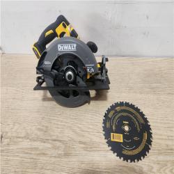 Phoenix Location DEWALT FLEXVOLT 60V MAX Cordless Brushless 7-1/4 in. Circular Saw with Brake (Tool Only)