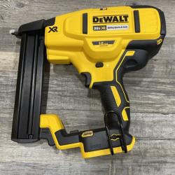 AS-IS DEWALT 20V MAX XR Lithium-Ion Cordless 18-Gauge Narrow Crown Stapler Kit