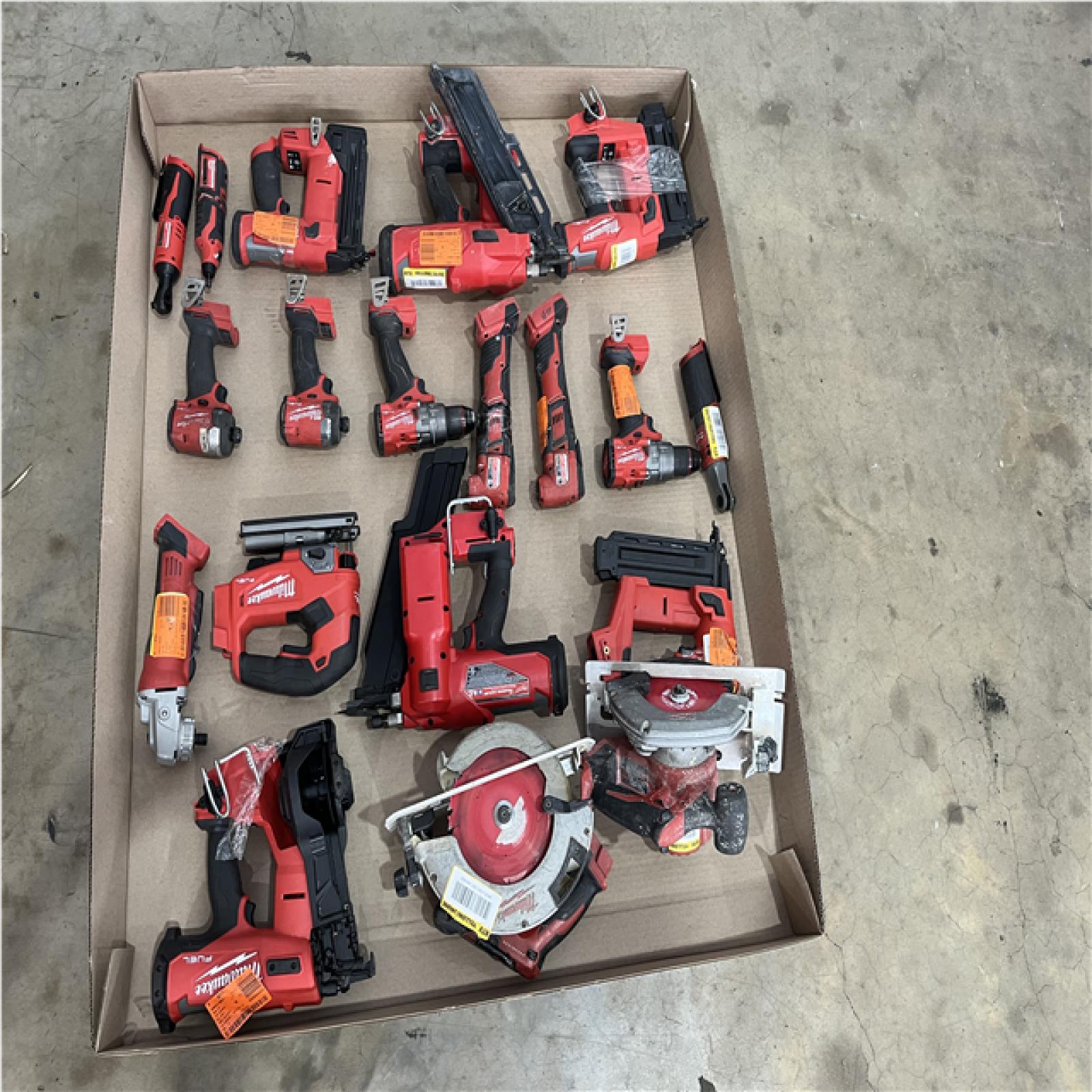 Houston Location - AS-IS LOOSE TOOL PALLET
