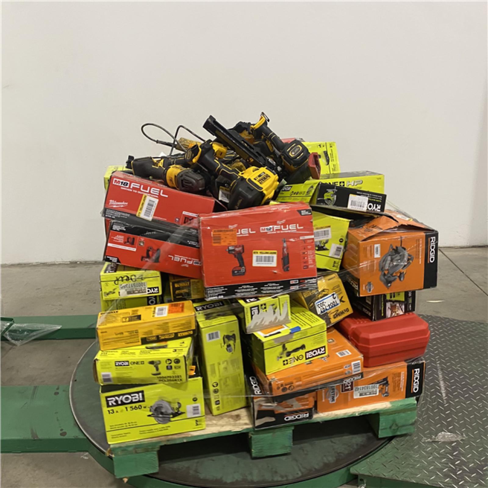 Dallas Location - As-Is Tool Pallet