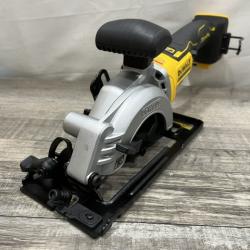 AS-IS DEWALT ATOMIC 20V MAX Cordless Brushless 4-1/2 in. Circular Saw (Tool Only)