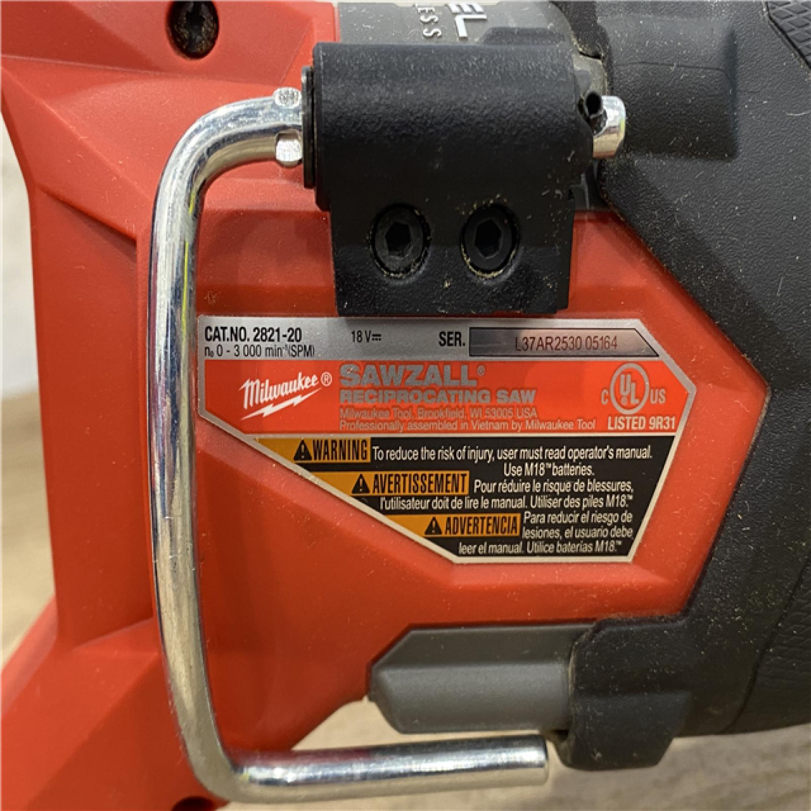 AS-IS Milwaukee FUEL GEN-2 18V Lithium-Ion Brushless Cordless SAWZALL Reciprocating Saw (Tool-Only)
