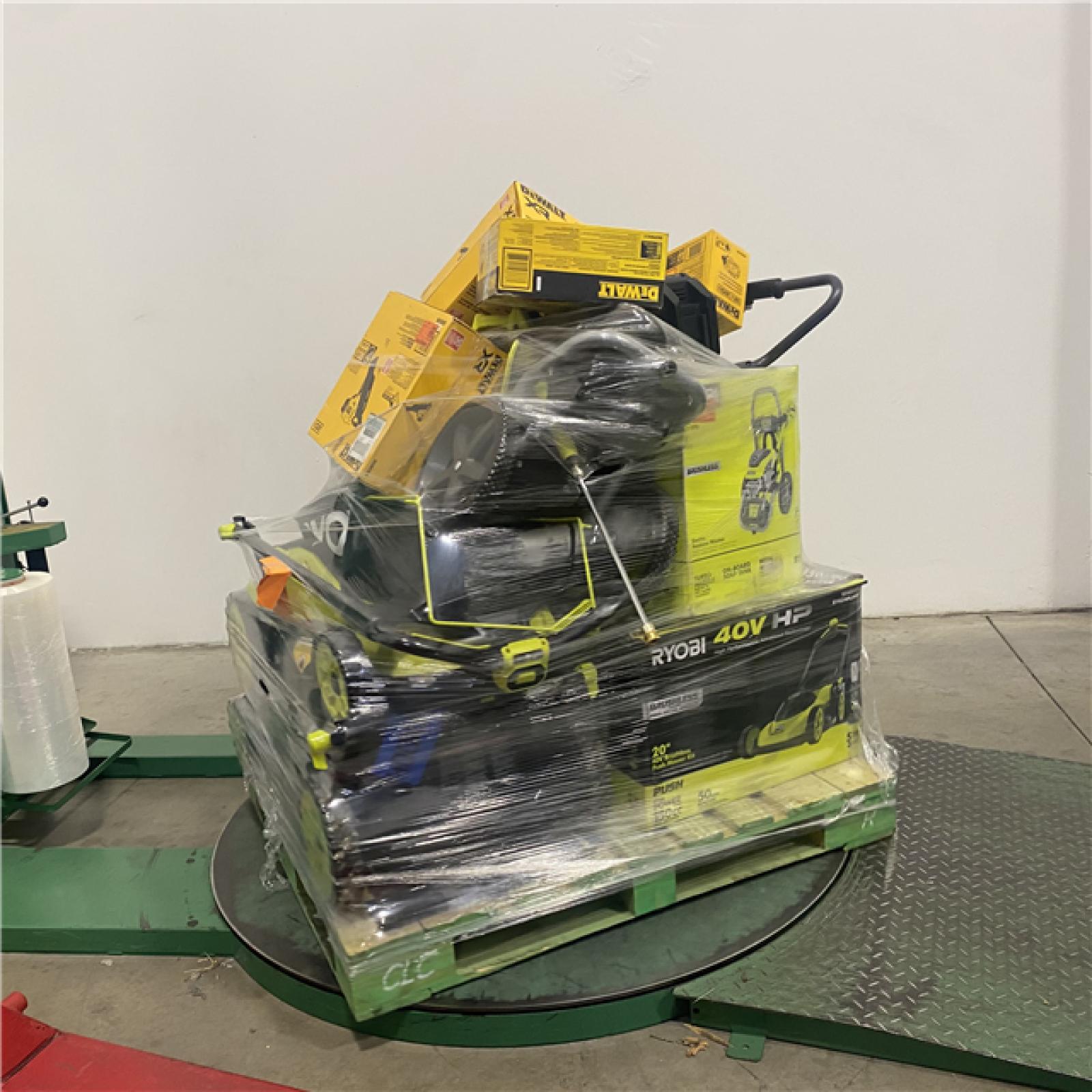 Dallas Location - As-Is Tool Pallet