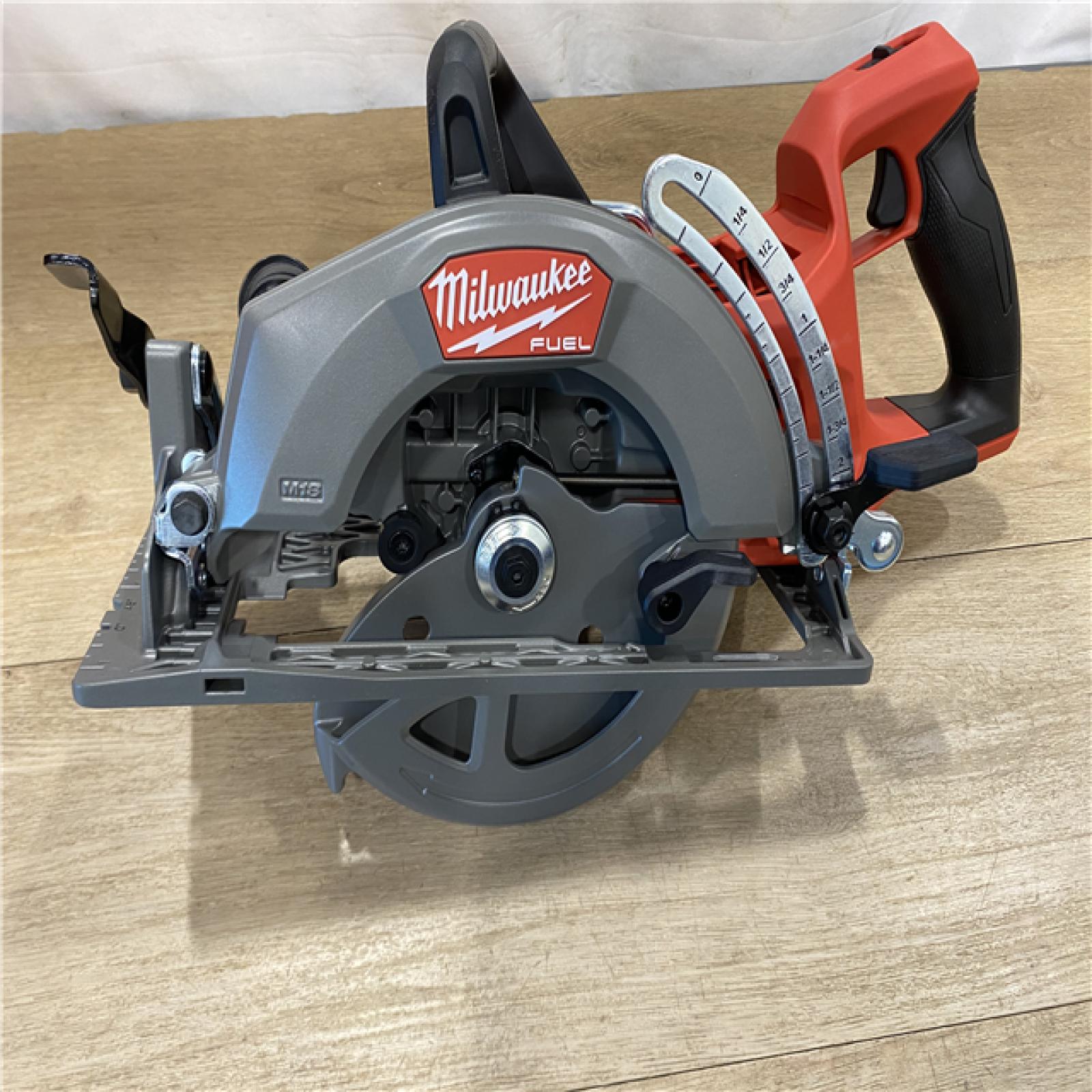 AS-IS Milwaukee FUEL 18V Lithium-Ion Cordless 7-1/4 in. Rear Handle Circular Saw (Tool-Only)