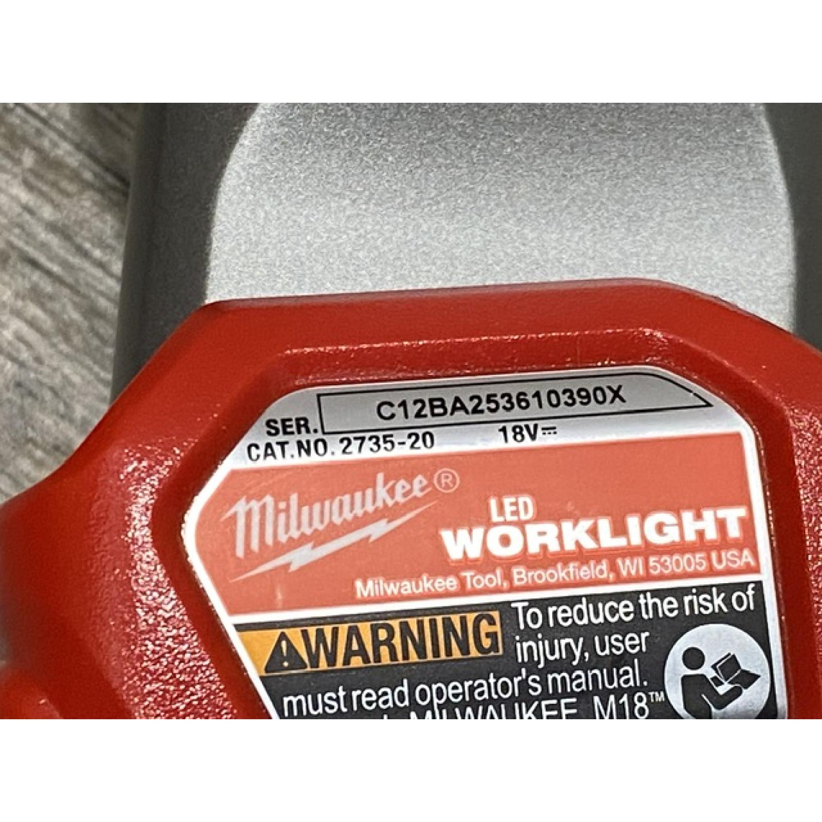LIKE NEW - Milwaukee 18V Lithium-Ion Cordless (5-Tool) Combo Kit