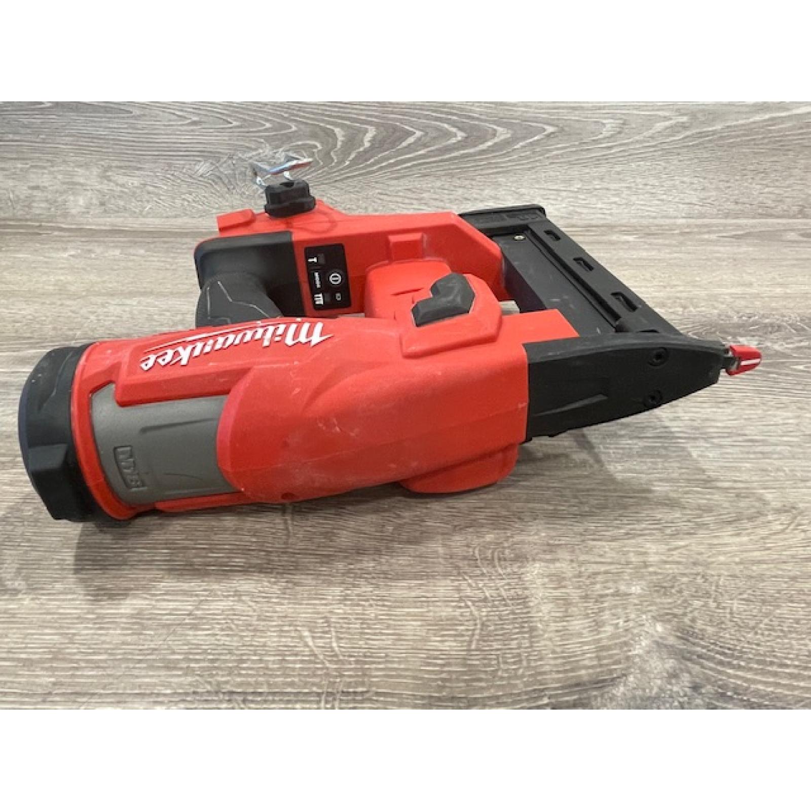 AS-IS Milwaukee FUEL 18-Volt Lithium-Ion Brushless Cordless 18-Gauge 1/4 in. Narrow Crown Stapler (Tool-Only)