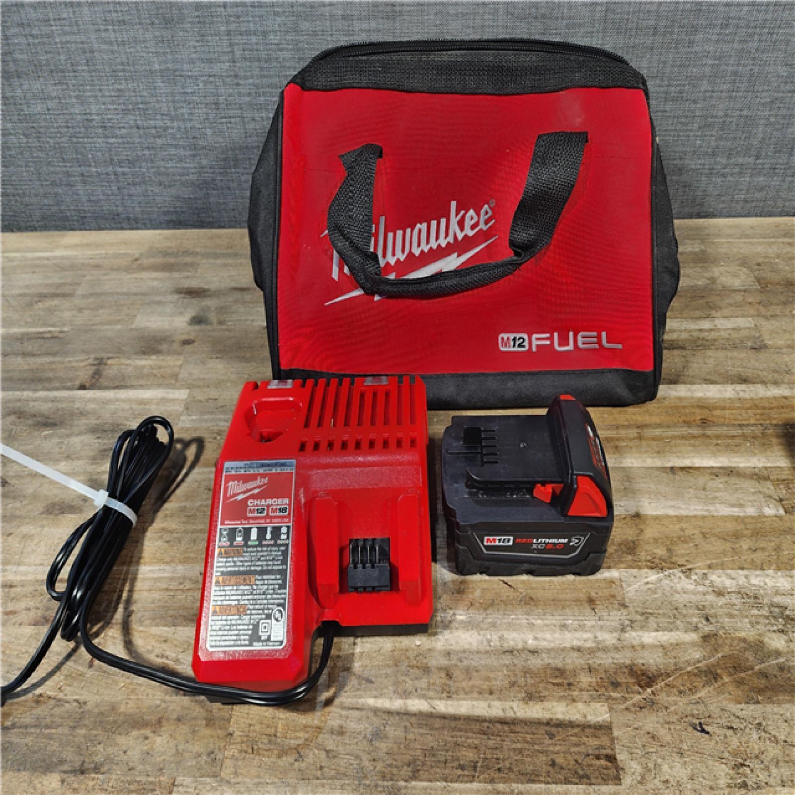 HOUSTON LOCATION - AS-IS Milwaukee FUEL 18V Lithium-Ion Brushless Cordless 1/2 in. Impact Wrench w/Friction Ring Kit