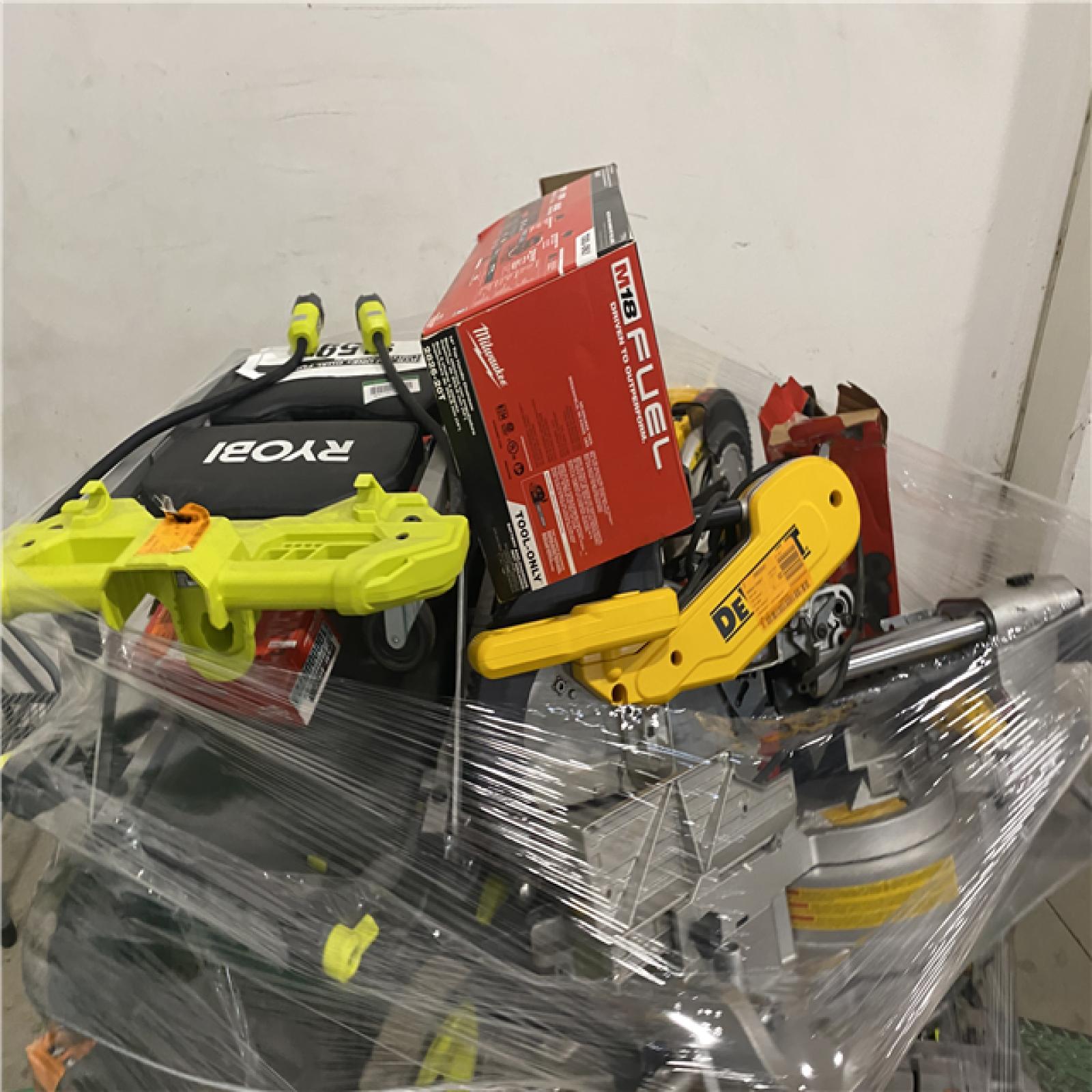 Dallas Location - As-Is Tool Pallet
