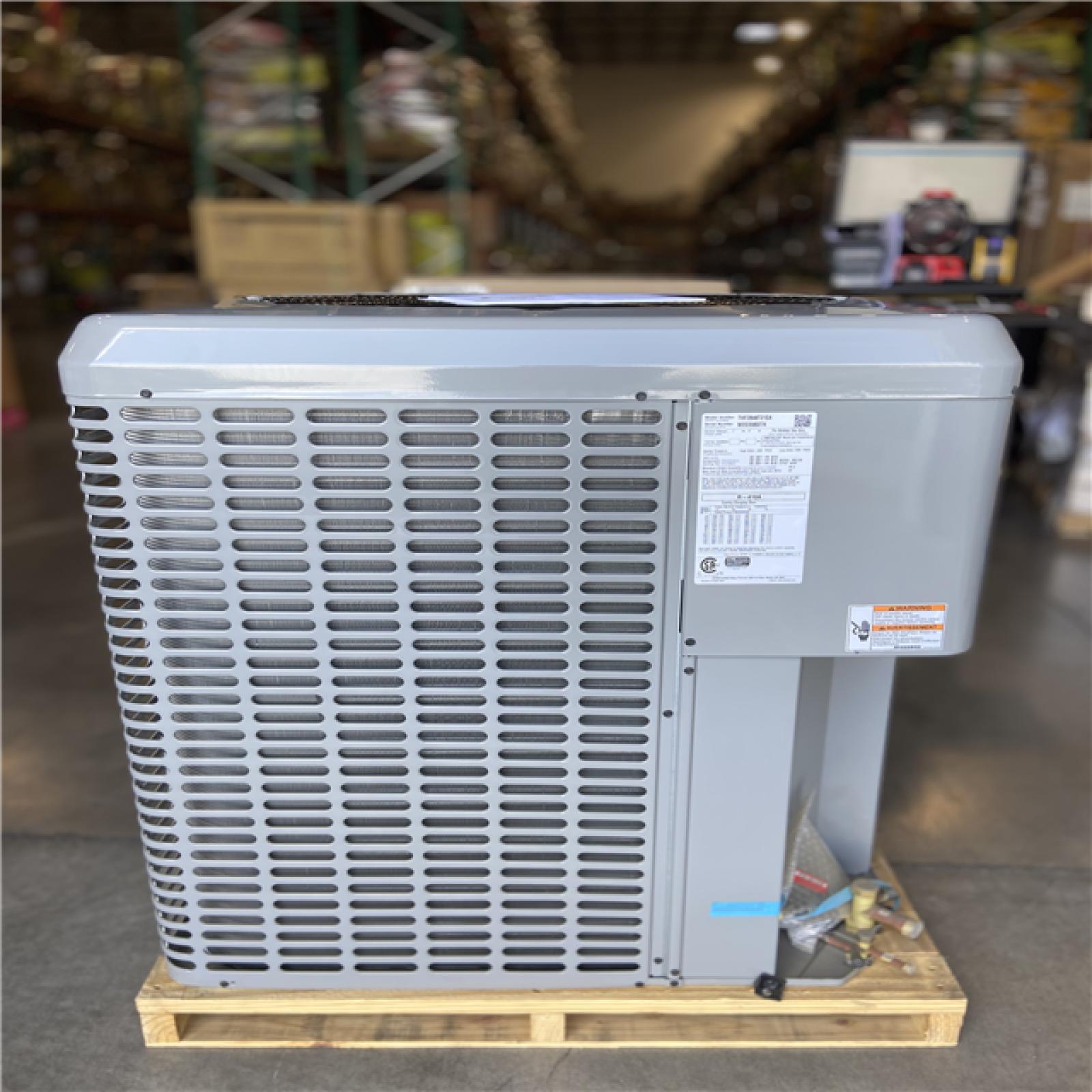 DALLAS LOCATION - Johnson Controls 4 Ton 15.2seer/7.8 Hspf 2-Stage Heat Pump