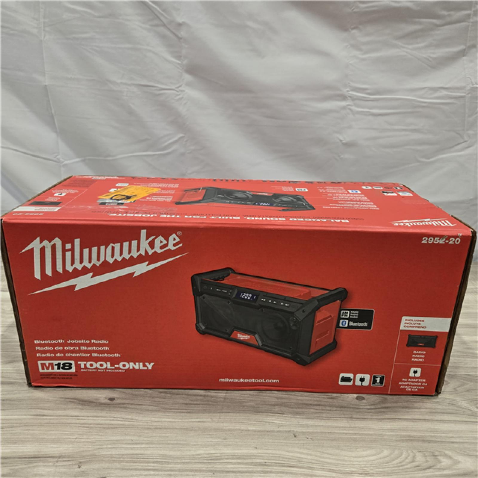 NEW! - Milwaukee 18V Cordless Jobsite Radio