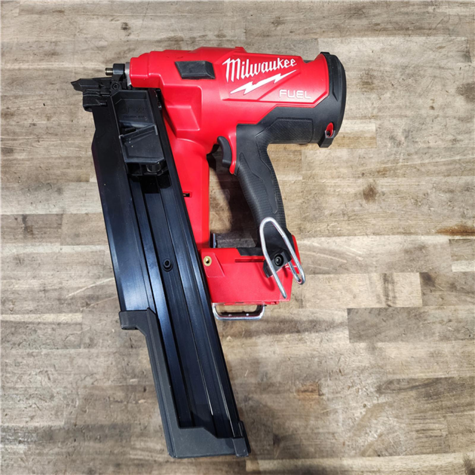 HOUSTON LOCATION - AS-IS Milwaukee 2744-20 M18 FUEL 3-1/2 in. 18V 21-Degree Lithium-Ion Brushless Cordless Framing Nailer (Tool-Only)