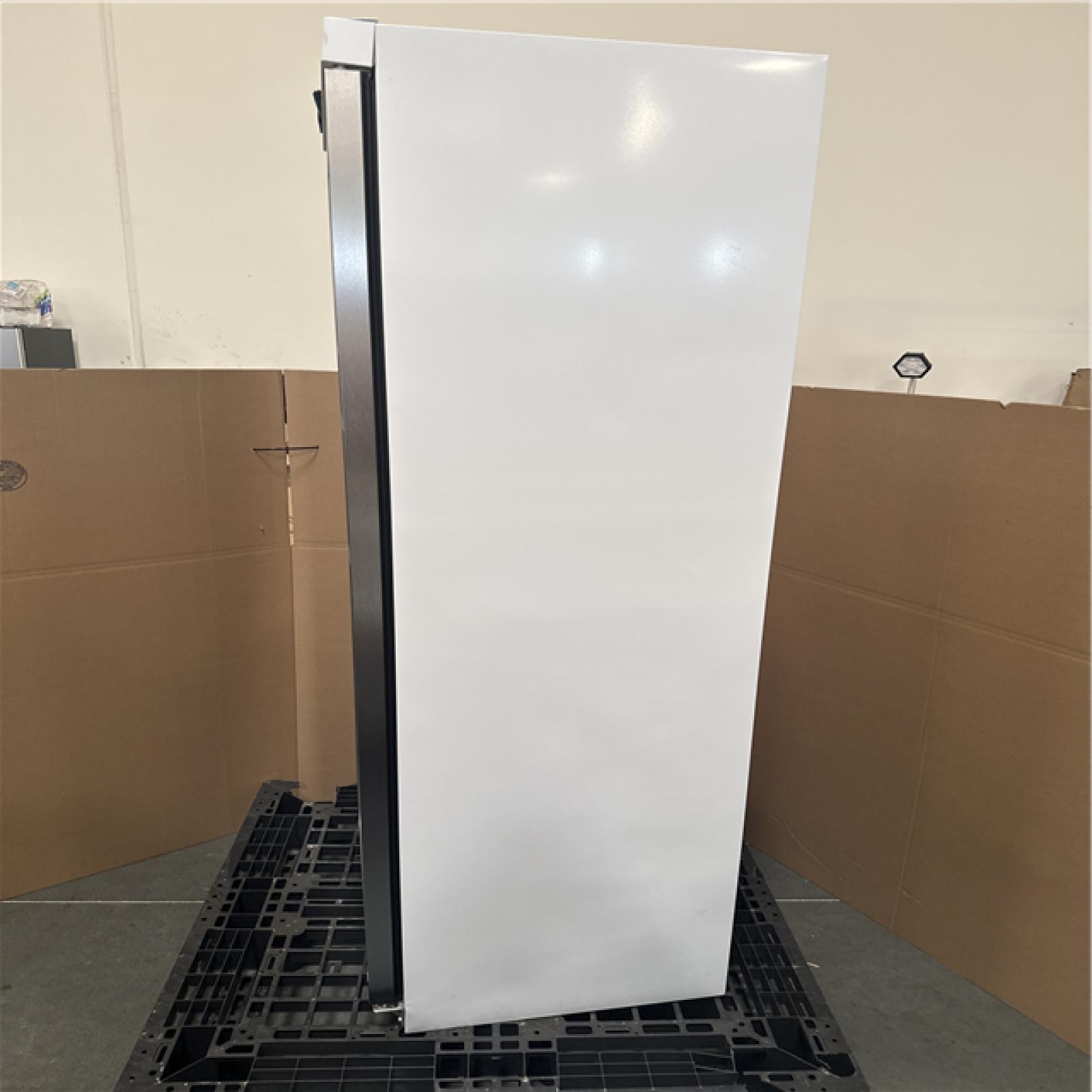 CALIFORNIA NEW KOOLMORE COMMERCIAL REACH IN FREEZER HOME IMPROVEMENT PALLET