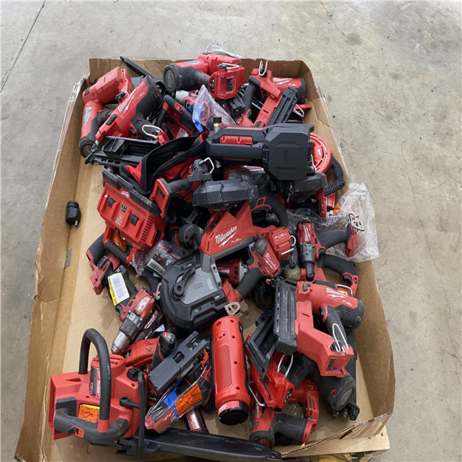 Houston Location AS IS - Tool Pallet