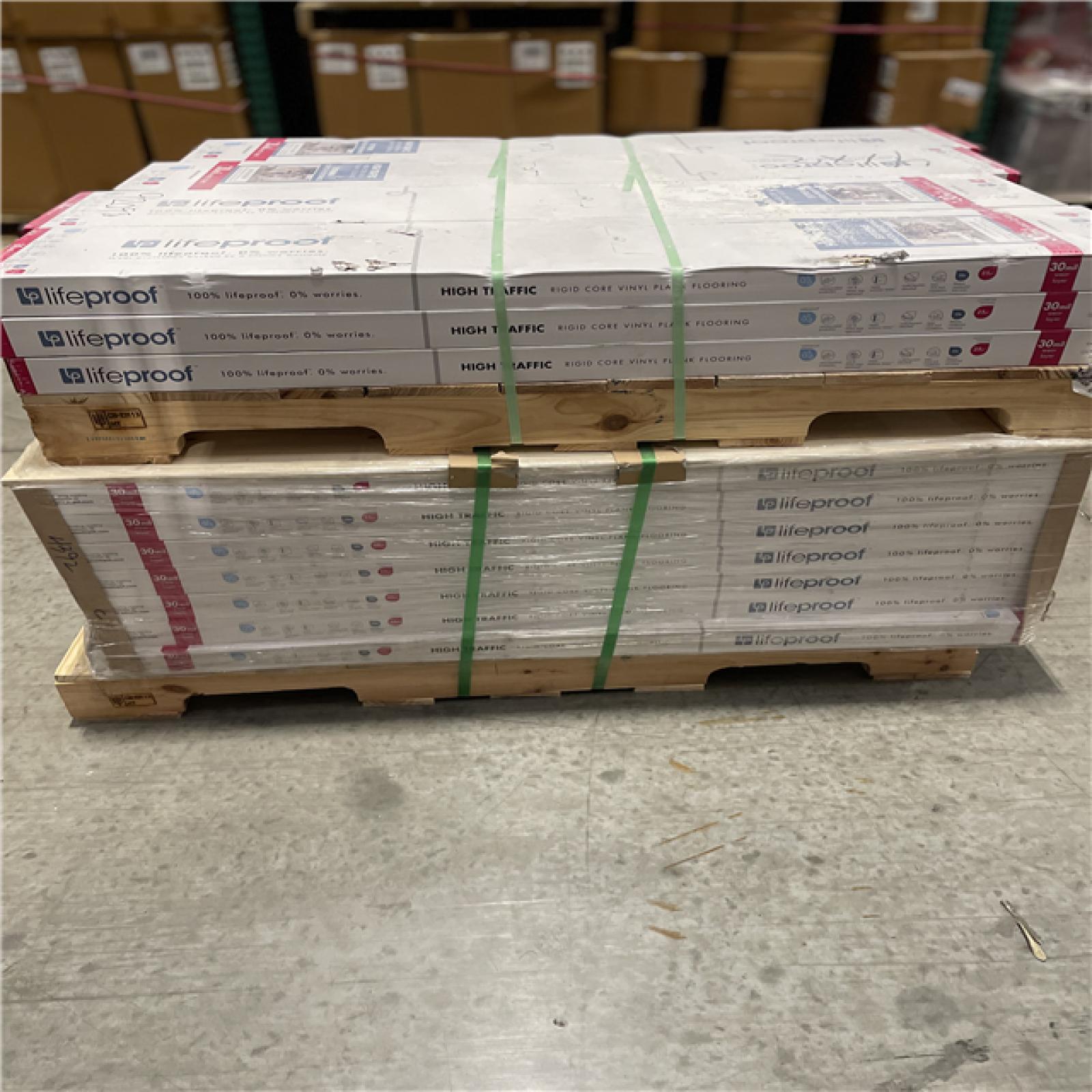DALLAS LOCATION- LIFEPROOF Vesinet Oak 30 MIL x 8.7 in. W x 48 in. Vinyl Plank Flooring Pallet (33 Units)