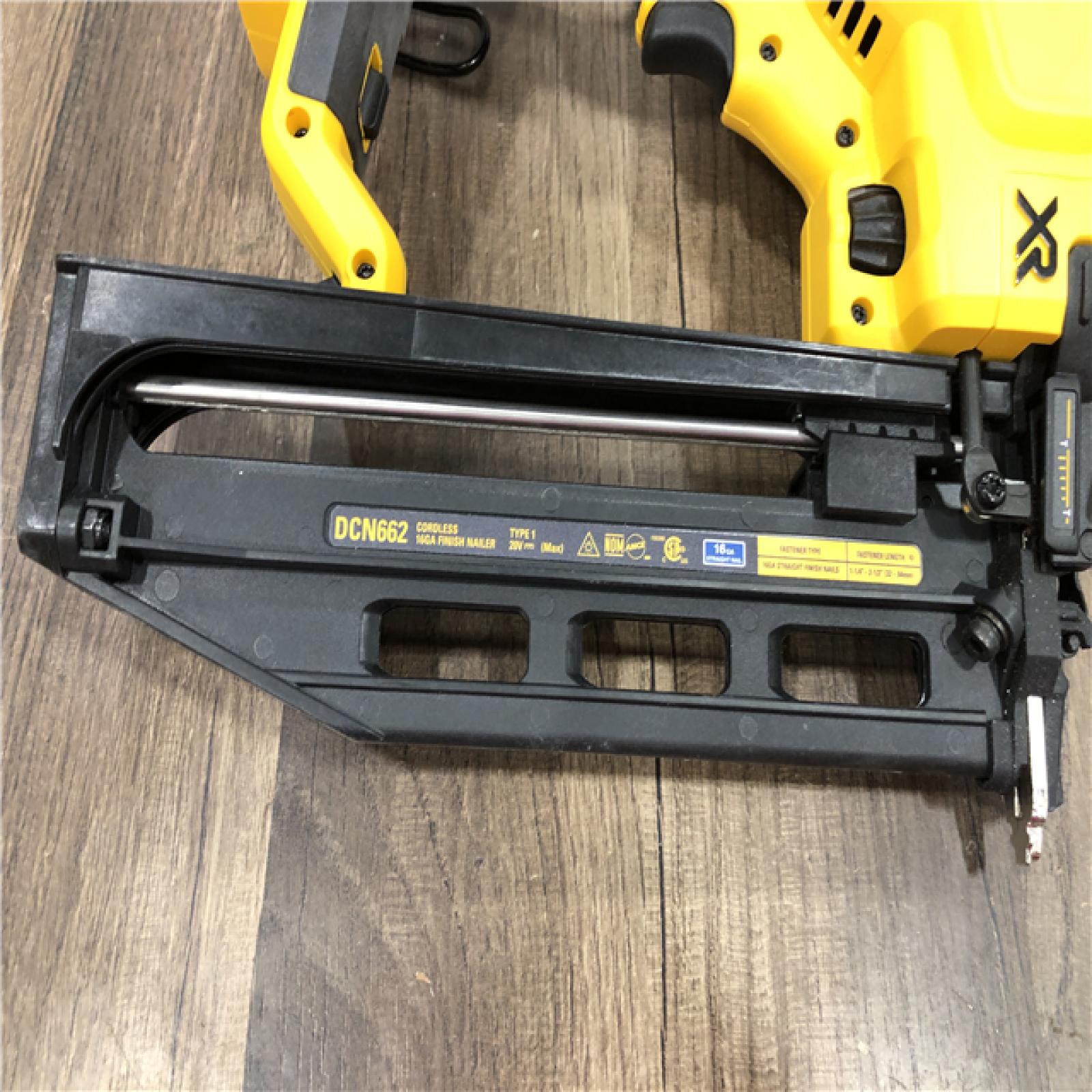 AS-IS DEWALT 20V MAX XR 16-Gauge Lithium-Ion Cordless Finish Nailer (Tool Only)