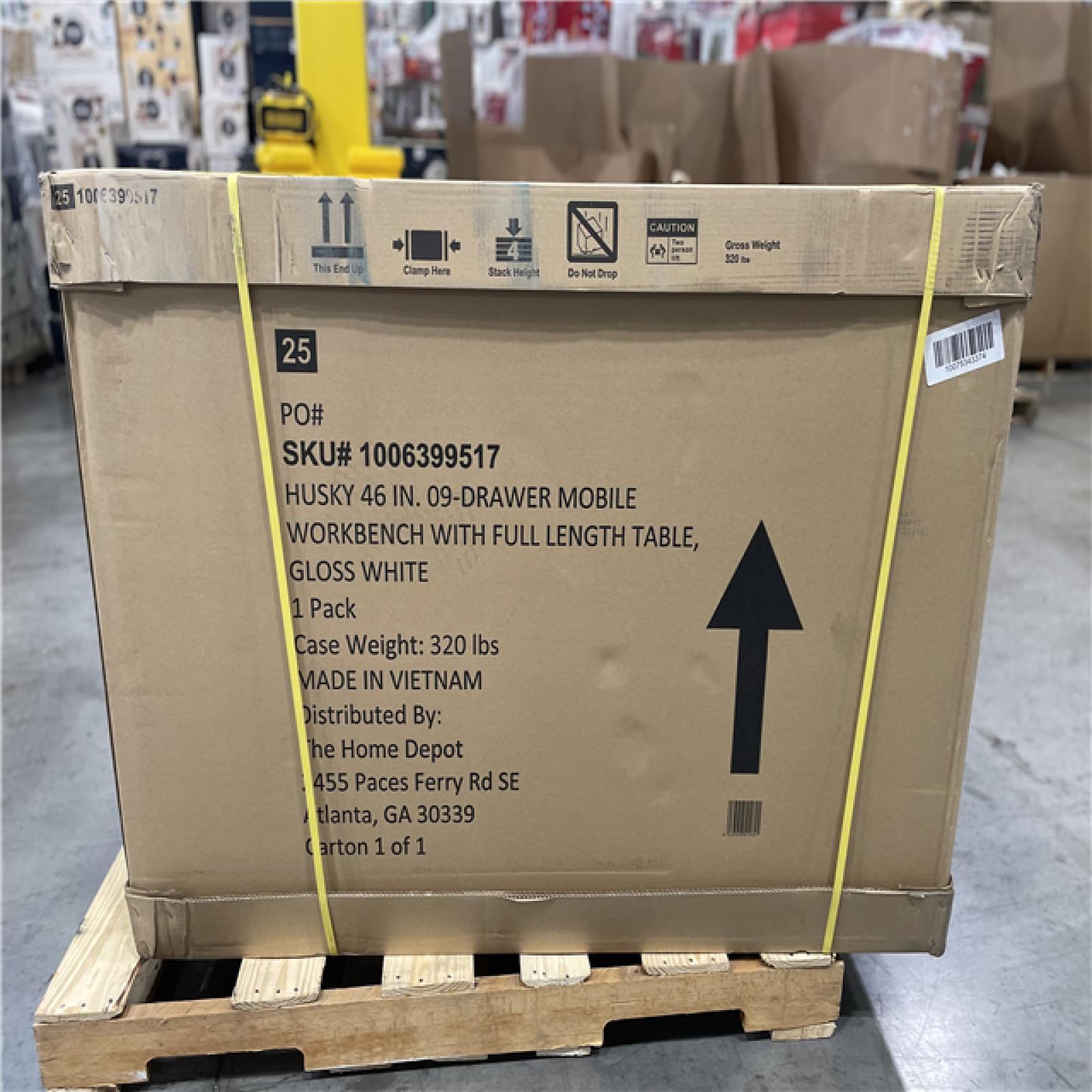 DALLAS LOCATION- AS-IS HUSKY 46IN. 9 DRAWER MOBILE BENCH WITH TABLE