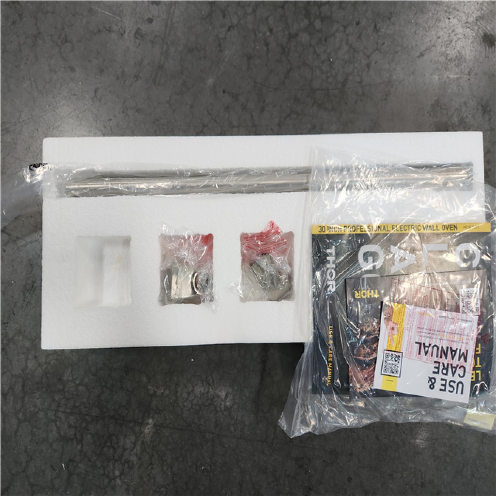 California AS-IS Thor 30 Electric Wall Oven; Appears in Excellent Condition