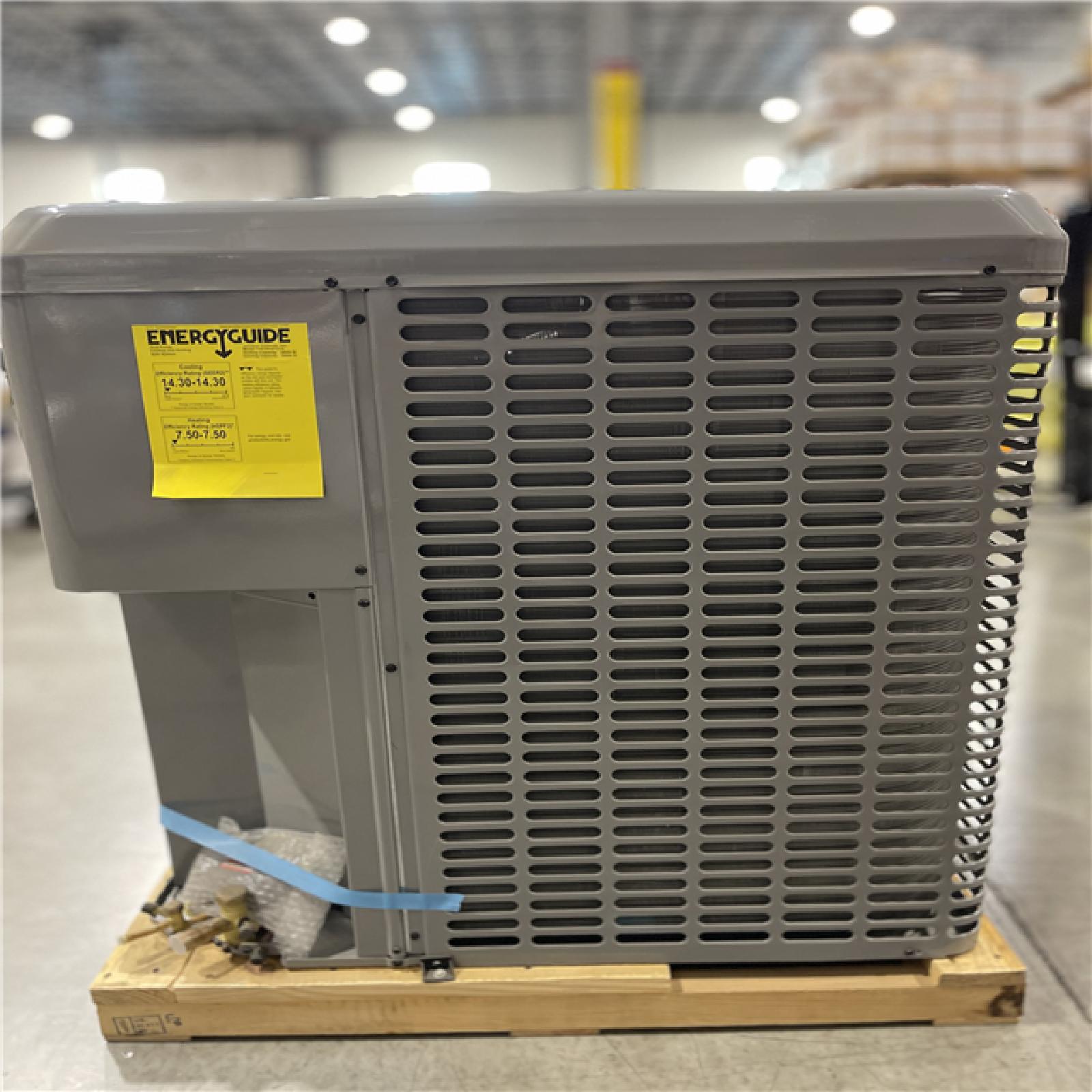 DALLAS LOCATION- Johnson Controls 3.5 Ton 14.3 Seer/8.2 HSPF 2-Stage Heat Pump