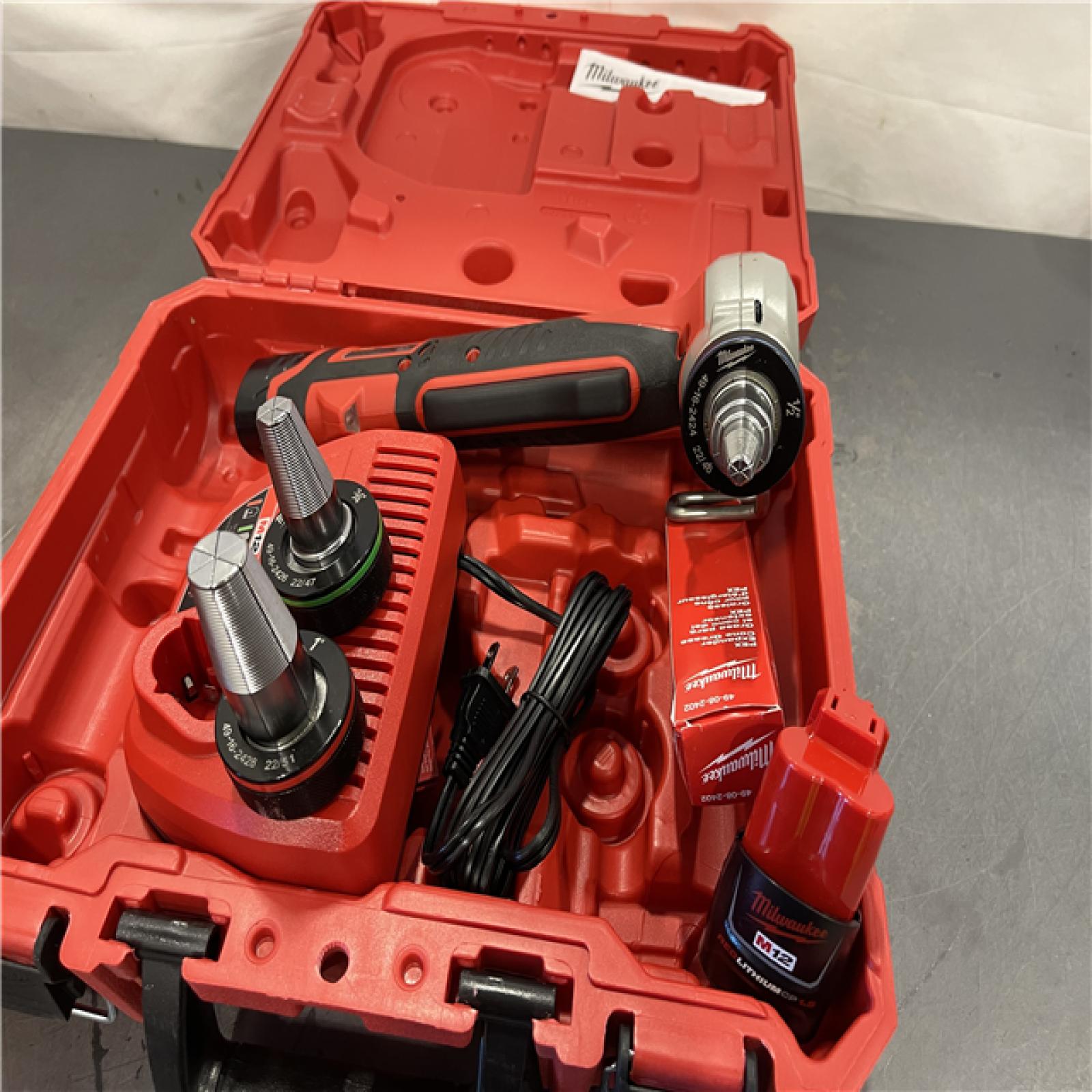 AS-IS - Milwaukee M12 Cordless PEX Expansion Tool Kit