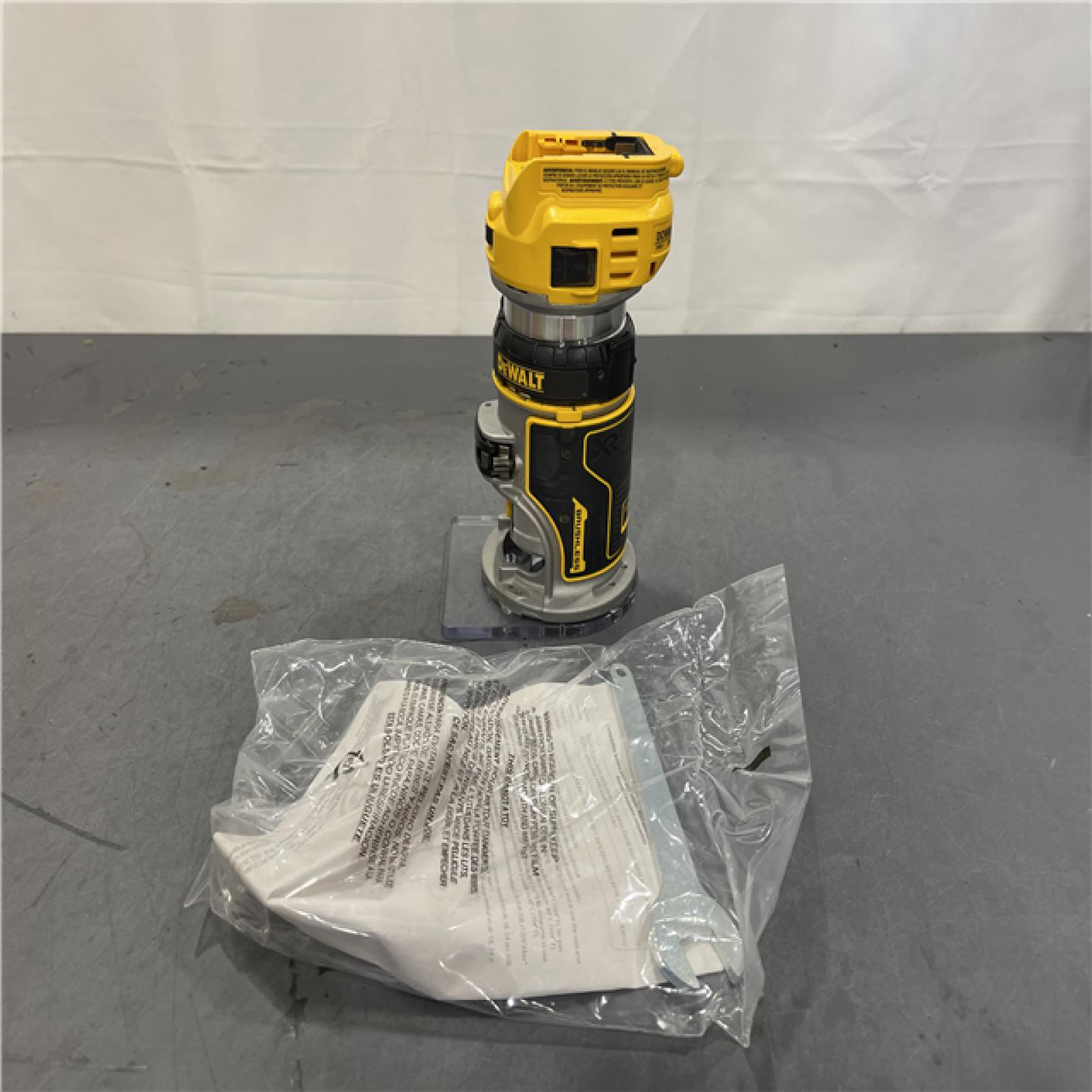 AS-IS - Dewalt 20V MAX XR Brushless Cordless Fixed Base Compact Router