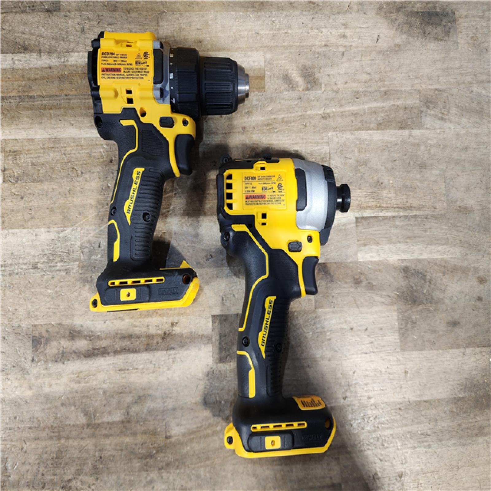 HOUSTON LOCATION - AS-IS Dewalt DCK225D2 20V MAX ATOMIC Brushless Compact Lithium-Ion 1/2 in. Cordless Drill Driver and 1/4 in. Impact Driver Combo Kit with 2 Batteries 2 Ah