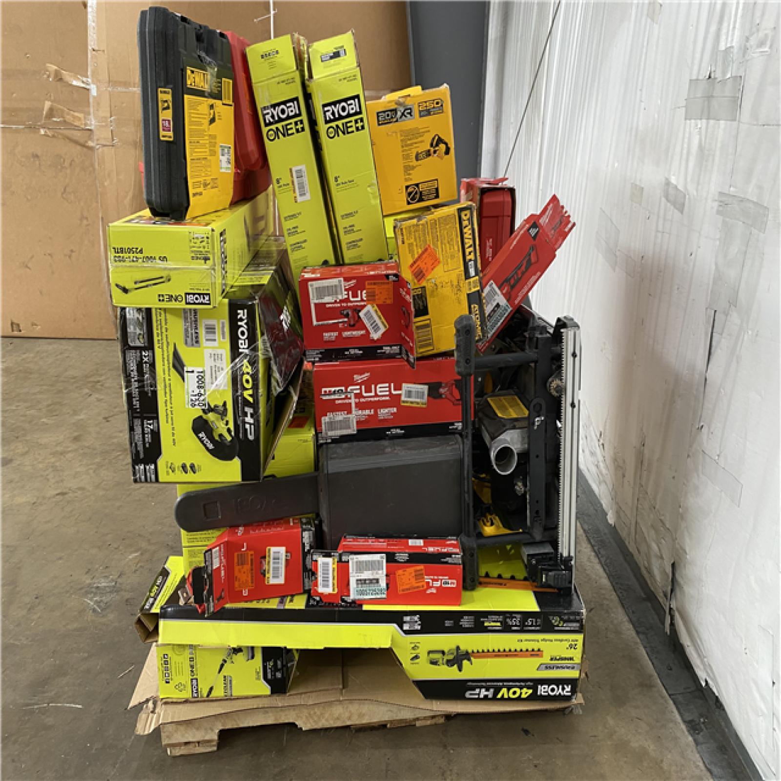 Houston Location AS IS - Tool Pallet