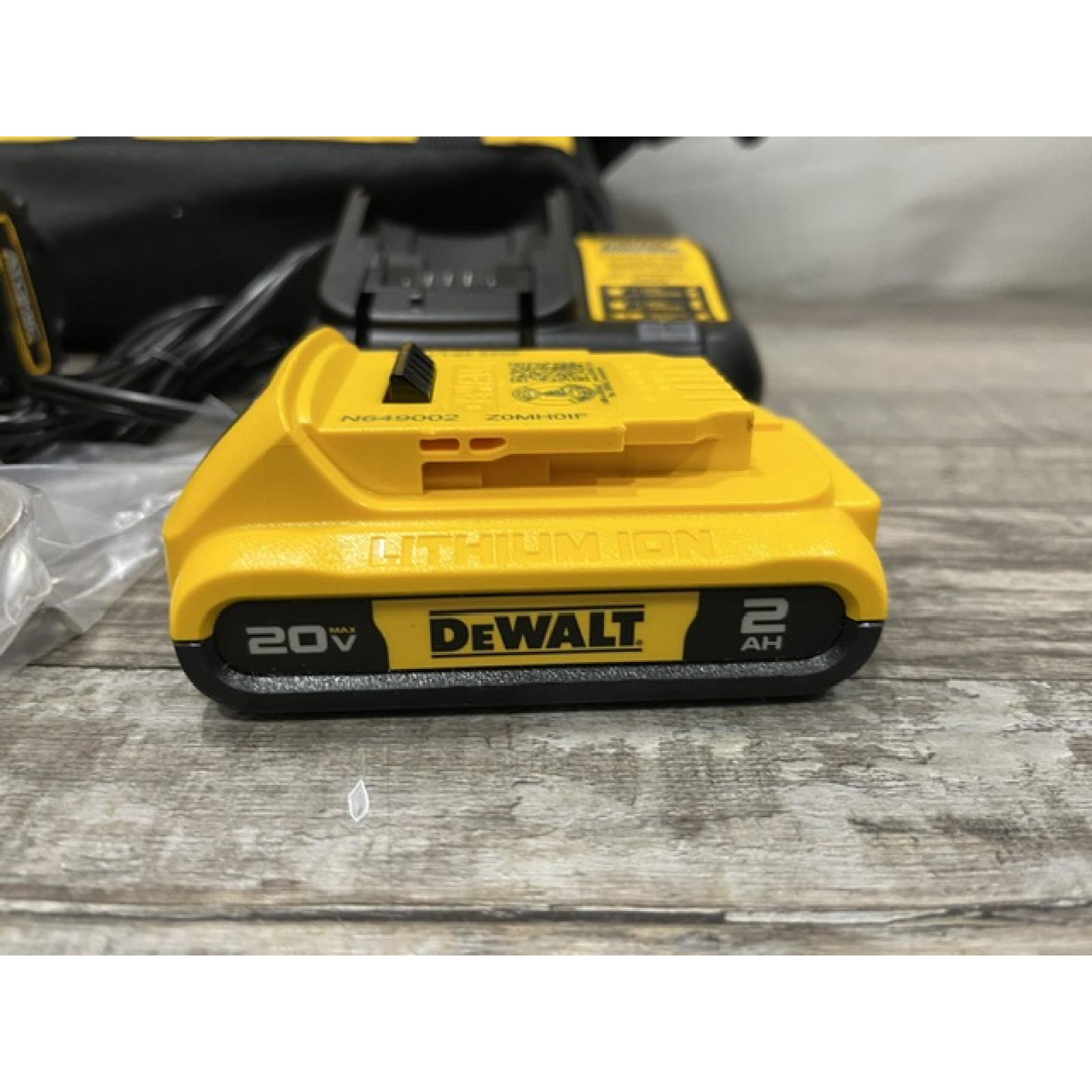 AS-IS DEWALT Atomic 20V Lithium-Ion Cordless Compact 1/2 in. Drill/Driver Kit