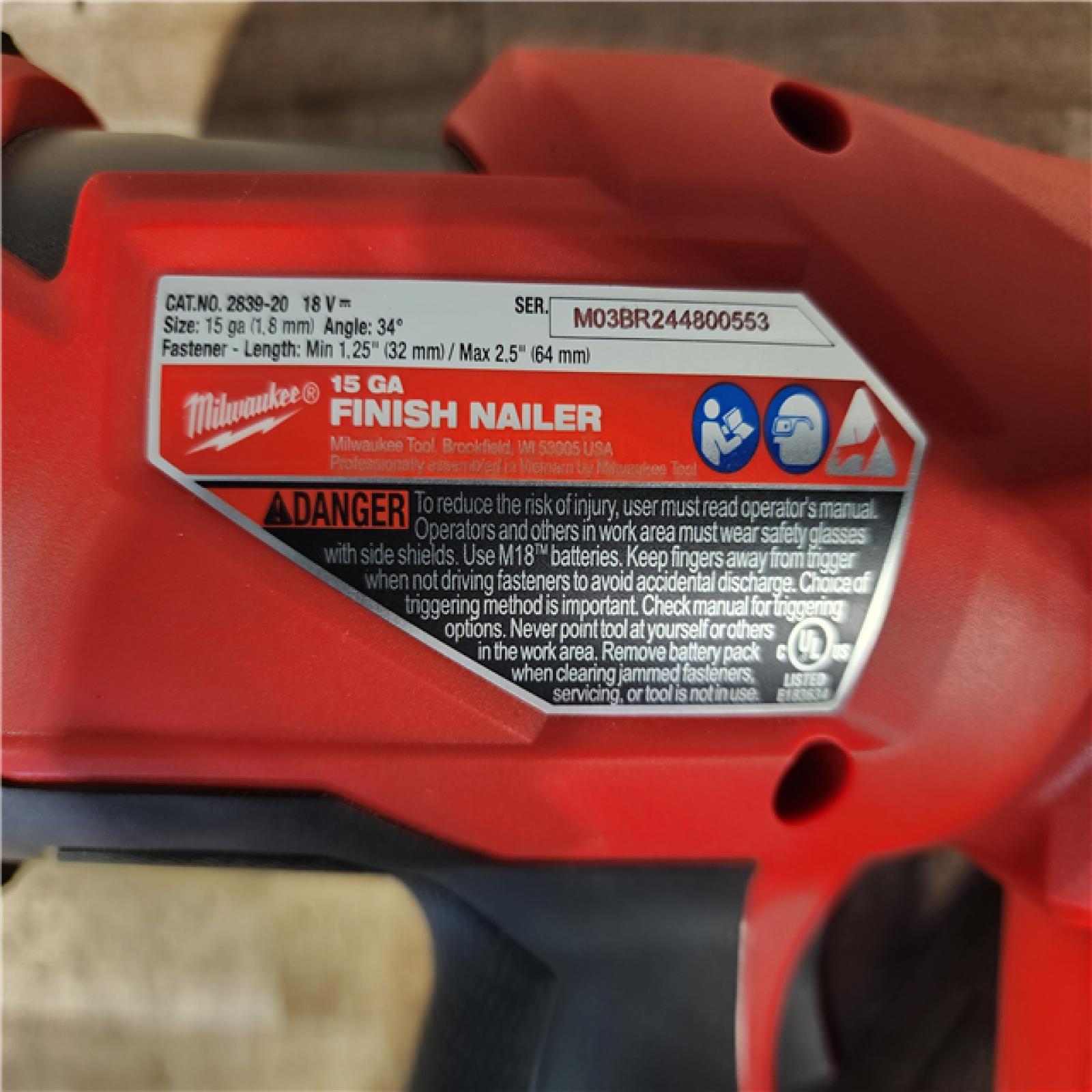 HOUSTON LOCATION - AS-IS (APPEARS LIKE NEW) Milwaukee FUEL 18-Volt Lithium-Ion Brushless Cordless Gen II 15-Gauge Angled Finish Nailer (Tool-Only)