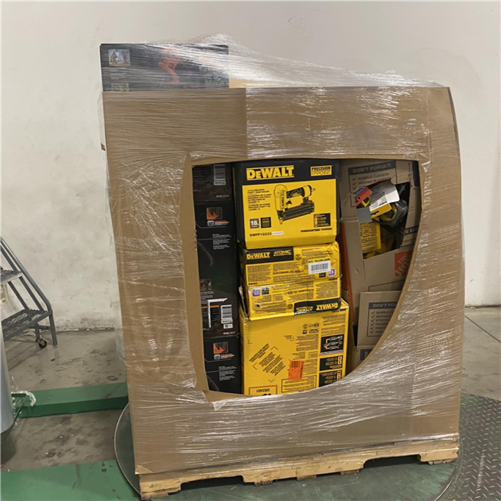 DALLAS LOCATION- AS-IS TOOLS PALLET