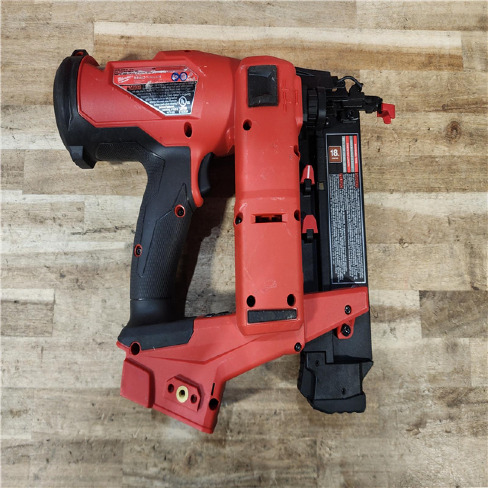 HOUSTON LOCATION - AS-IS Milwaukee FUEL 18-Volt Lithium-Ion Brushless Cordless Gen II 18-Gauge Brad Nailer (Tool-Only)