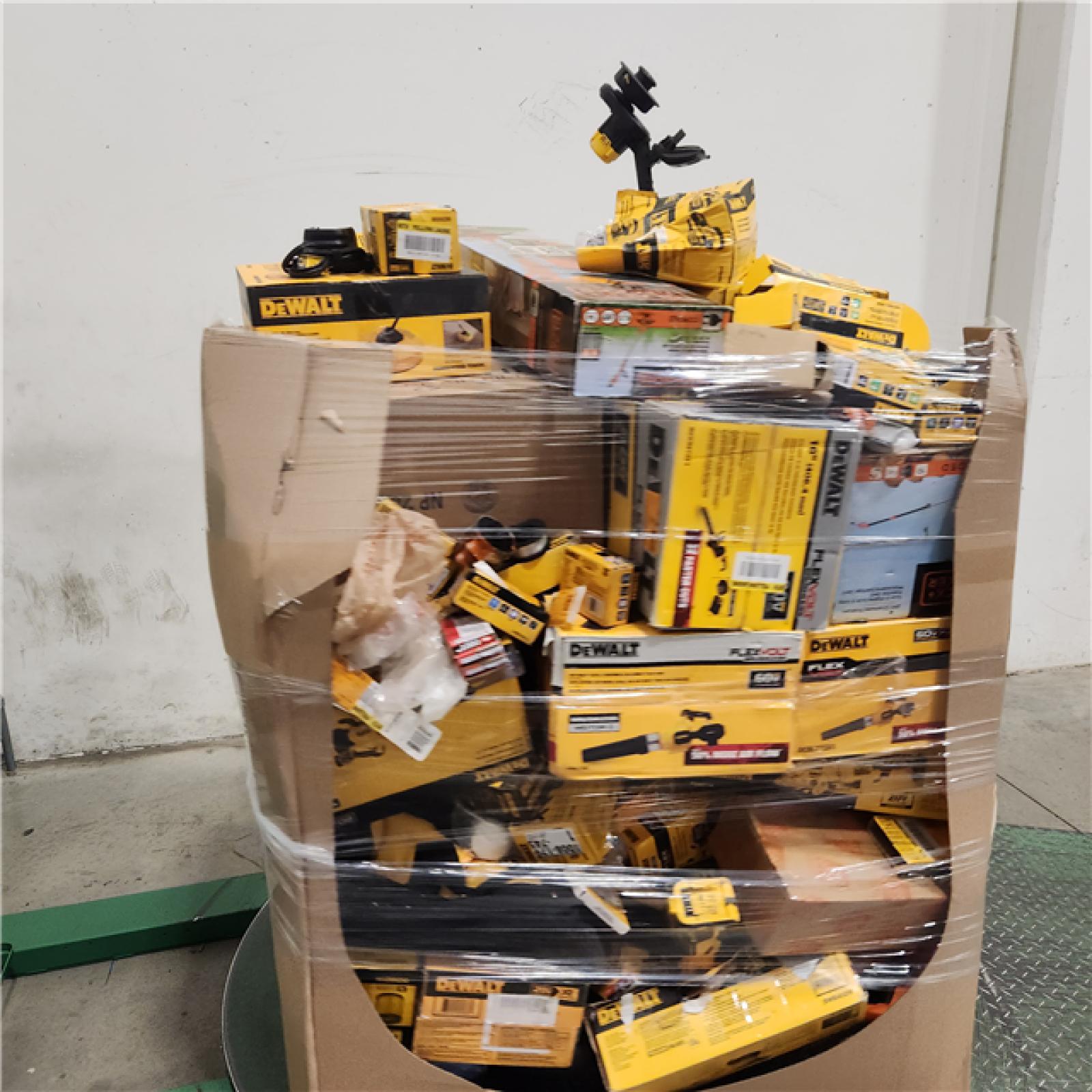 Dallas Location - As-Is DEWALT Tool Pallet