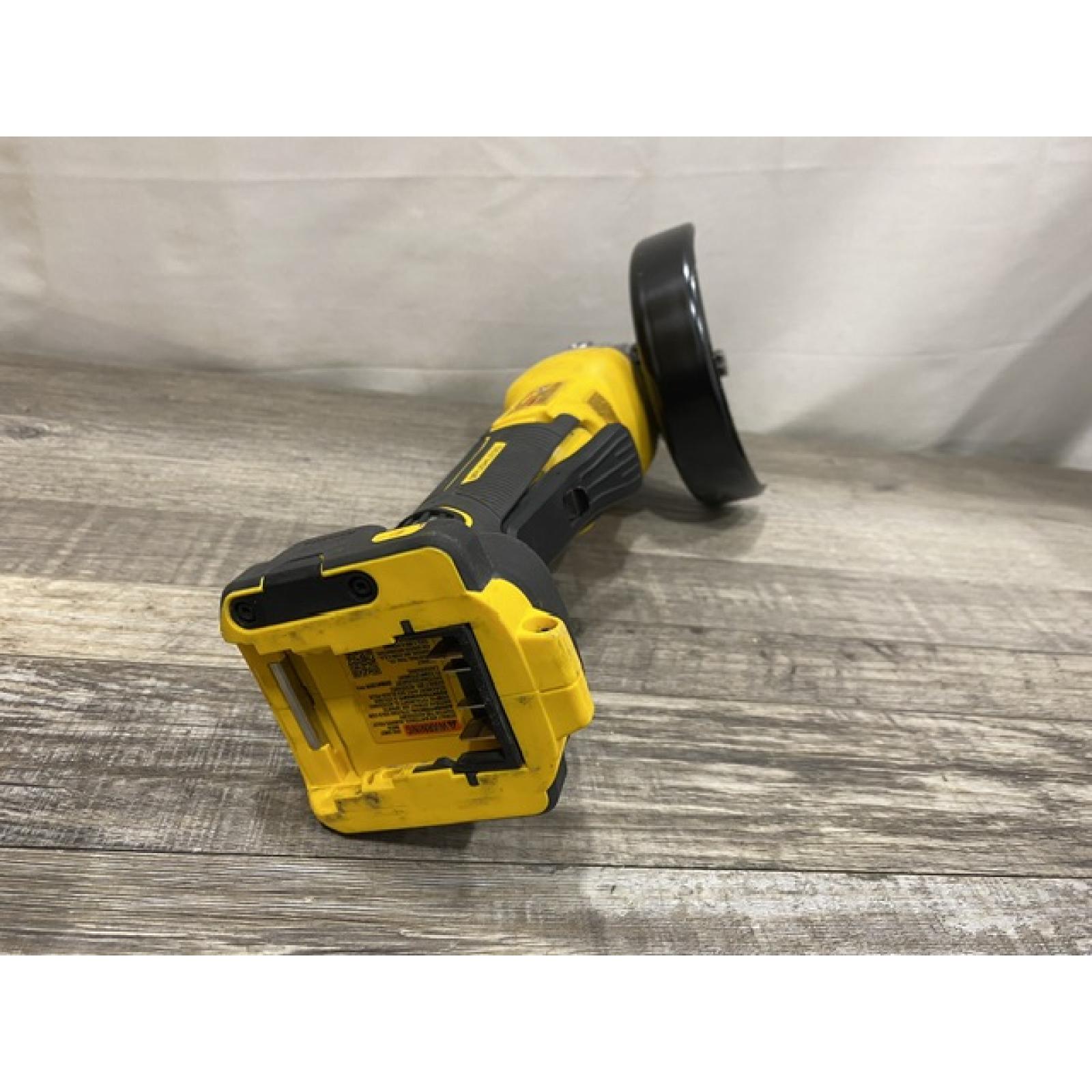 AS-IS DEWALT 20V XR Cordless 4-1/2. in. to 5 in. Variable Speed Angle Grinder (Tool Only)