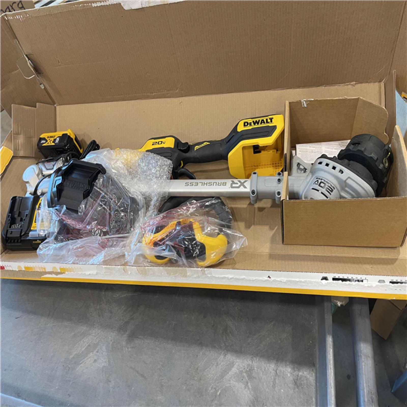 AS-IS - DeWalt 20V MAX 14 in. Brushless Cordless Battery Powered Foldable String Trimmer Kit