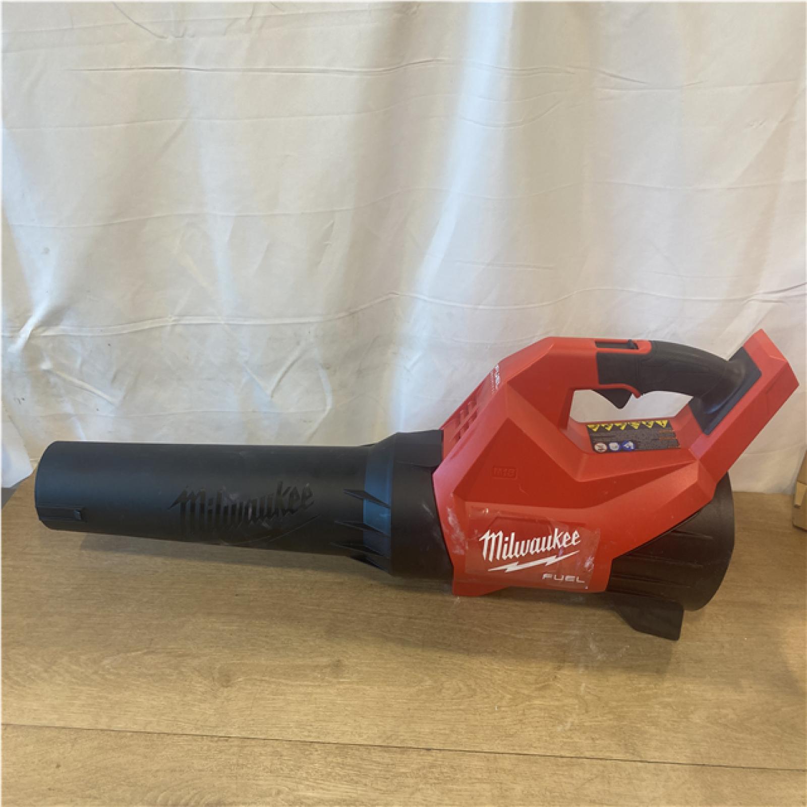 AS-IS Milwaukee FUEL 120 MPH 500 CFM 18V Lithium-Ion Brushless Cordless Handheld Blower (Tool-Only)